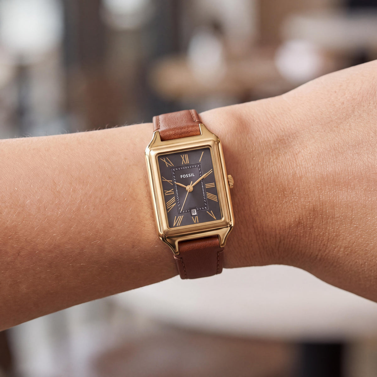 Fossil Women's Raquel Three-Hand Date LiteHide™ Leather Watch ES5303, Gold Rectangular Case, Gray Dial 23mm, Photo 4