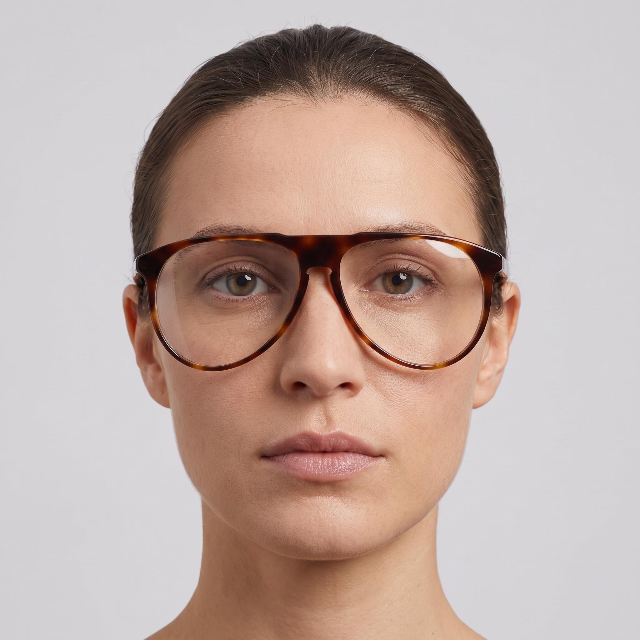 Victoria Beckham Women's Vb2602 Tortoise Acetate Eyeglasses with Clear Customisable Lenses, Lens 58mm, Bridge 13mm, Temple 140mm, Photo 4