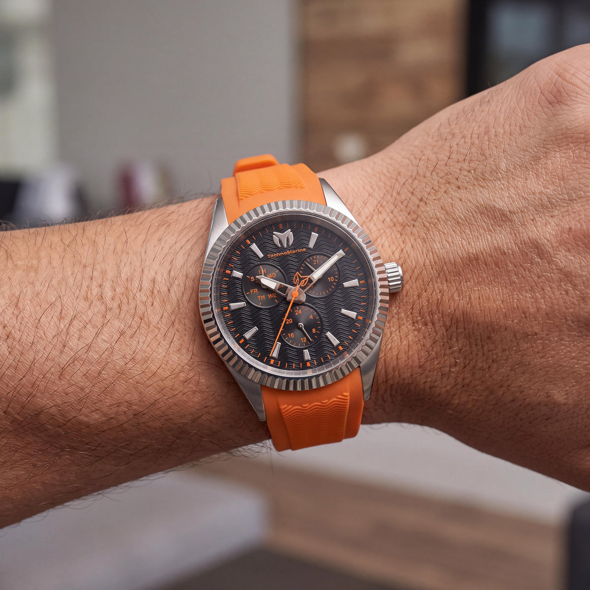 Reloj de cuarzo para hombre TechnoMarine TM-719023 de silicona naranja, 42 mm, acero inoxidable, 50 m WR, Photo 4