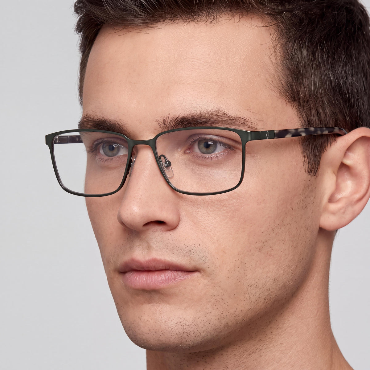 GUESS GU50244 Gafas para hombre de metal verde oscuro mate/verde oscuro brillante 57-16-145, Photo 4