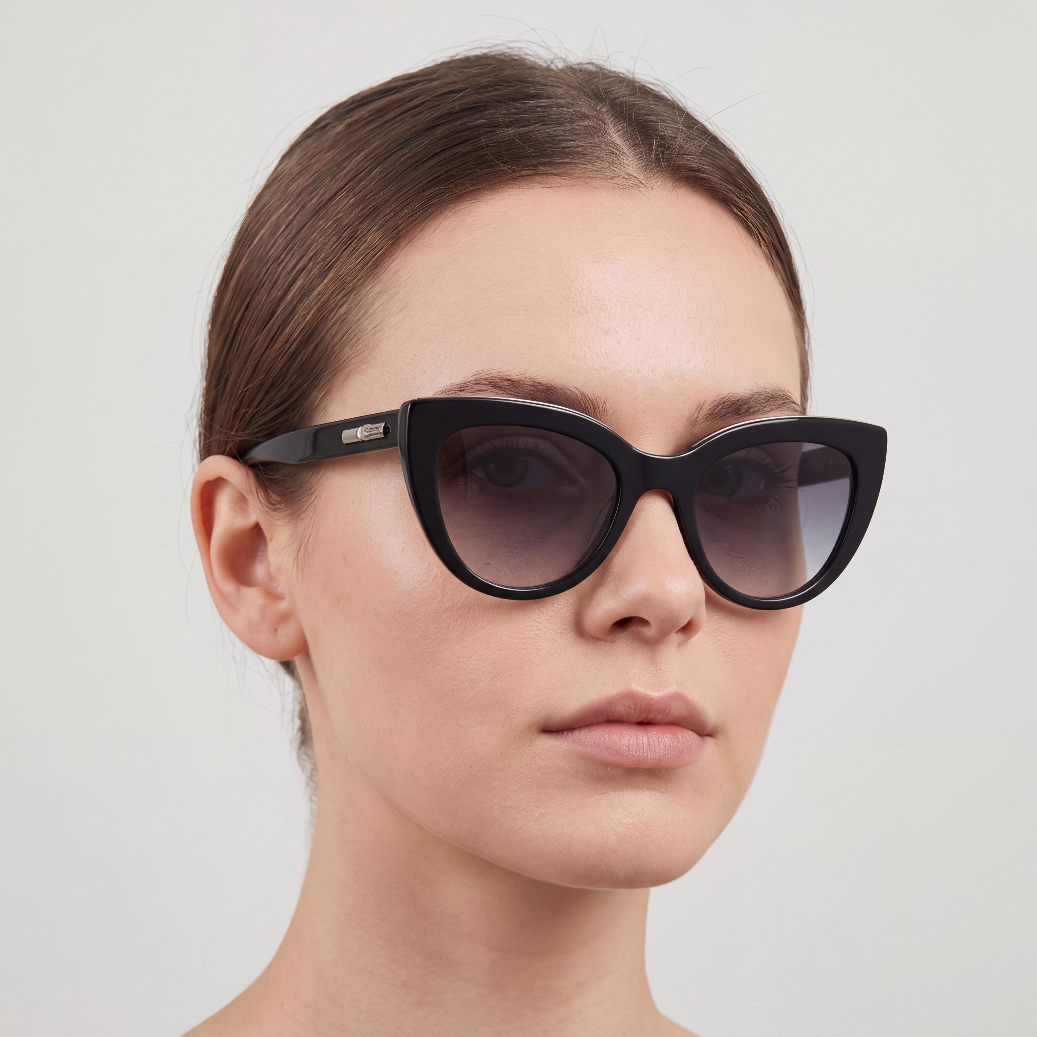 Longchamp LO686S Women's Cat Eye Black Acetate Frame Sunglasses with UV Protection, Grey Lenses 51mm, Photo 5