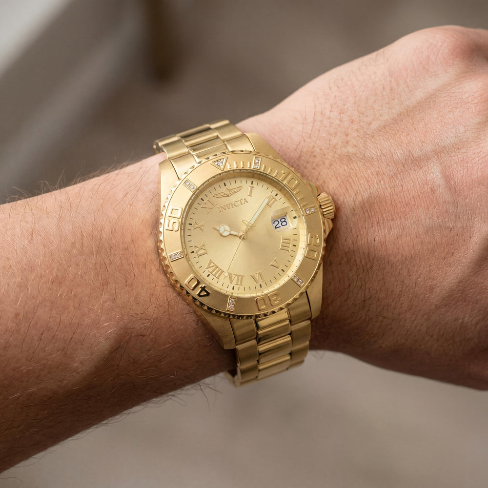Invicta 12820 Pulsera Unisex Acero Inoxidable Enchapado en Oro de 18k Bisel de Diamantes Cuarzo 200M RM Reloj de 40mm