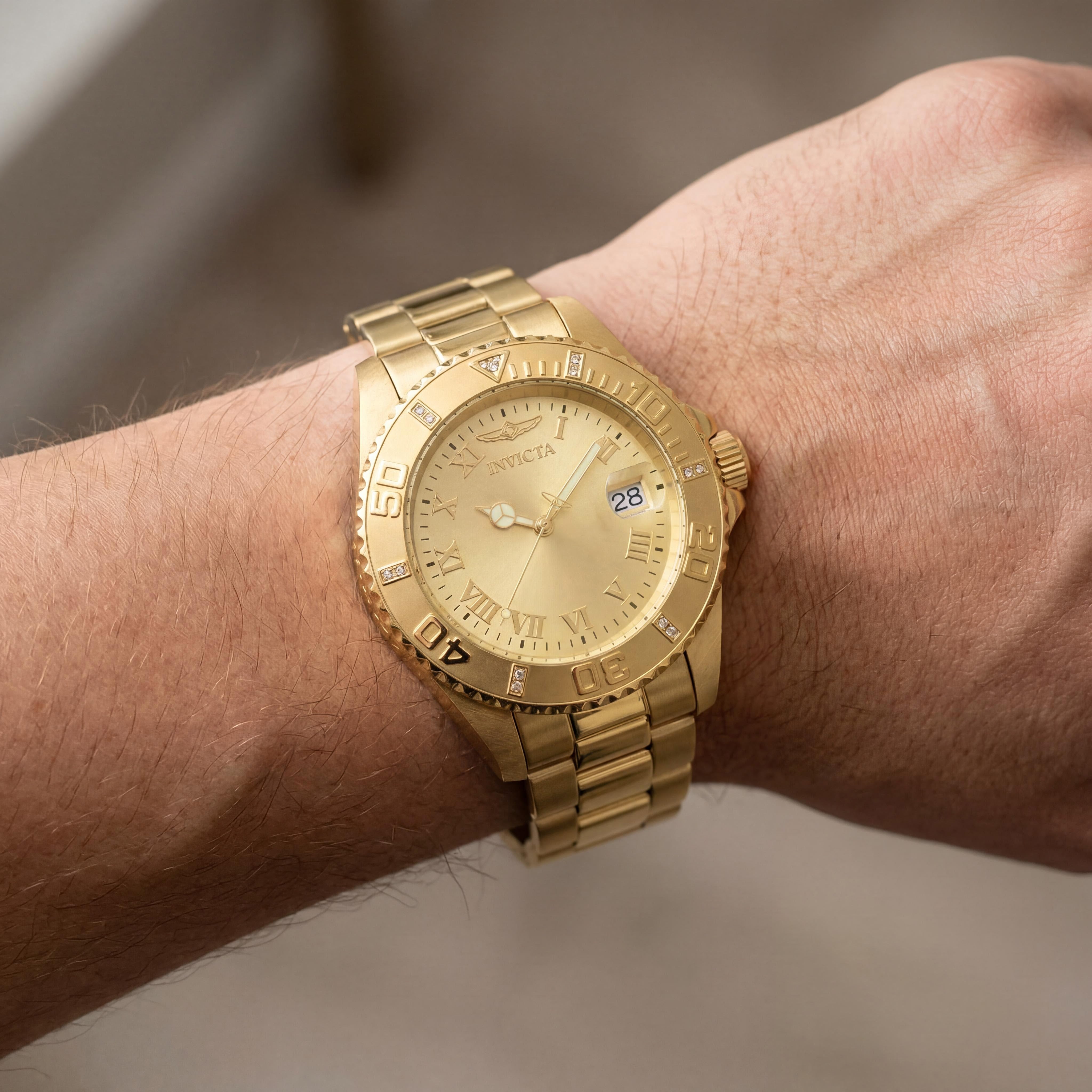 Invicta 12820 Bracelet Unisex 18k Gold Ion-Plated Stainless Steel Diamond Bezel Quartz 200M WR 40mm Watch, Photo 3