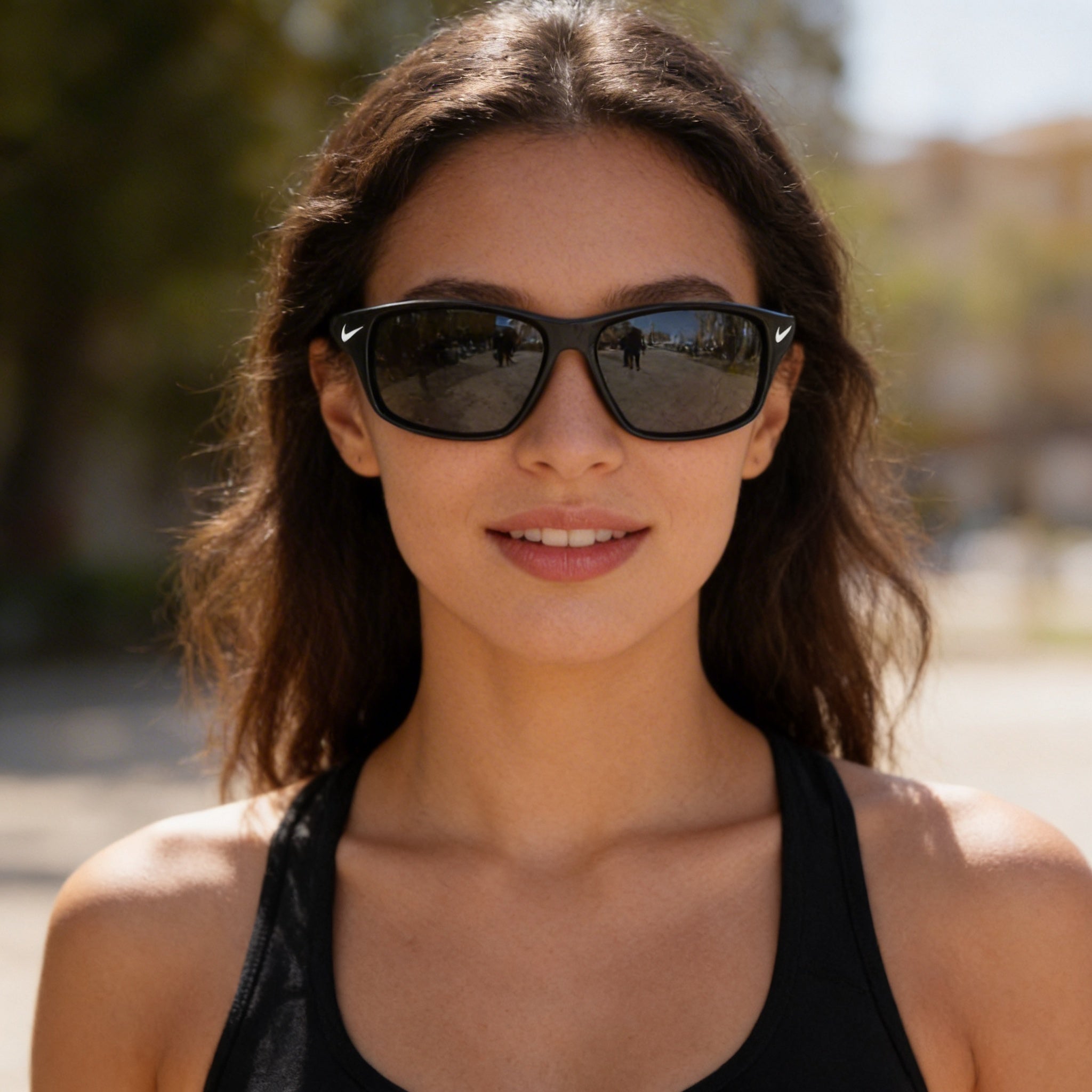 Gafas de sol Nike Adrenaline unisex ligeras de plástico, montura plateada, lentes grises no polarizadas con protección UV de 64 mm, Photo 5