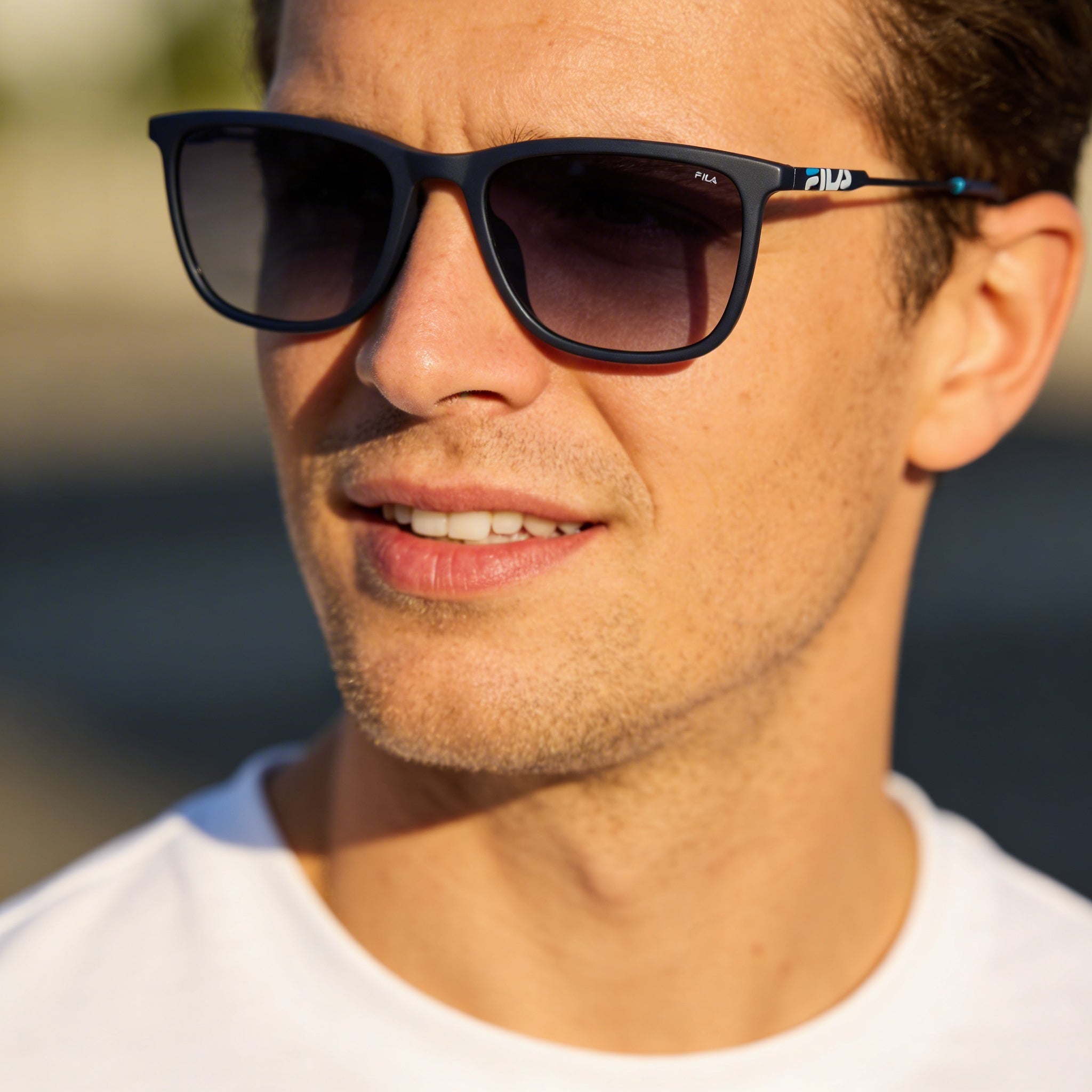 Gafas de sol de hombre casuales Fila con montura azul noche mate de combinación metal-aceite y lentes degradadas azules de 55 mm, Photo 6