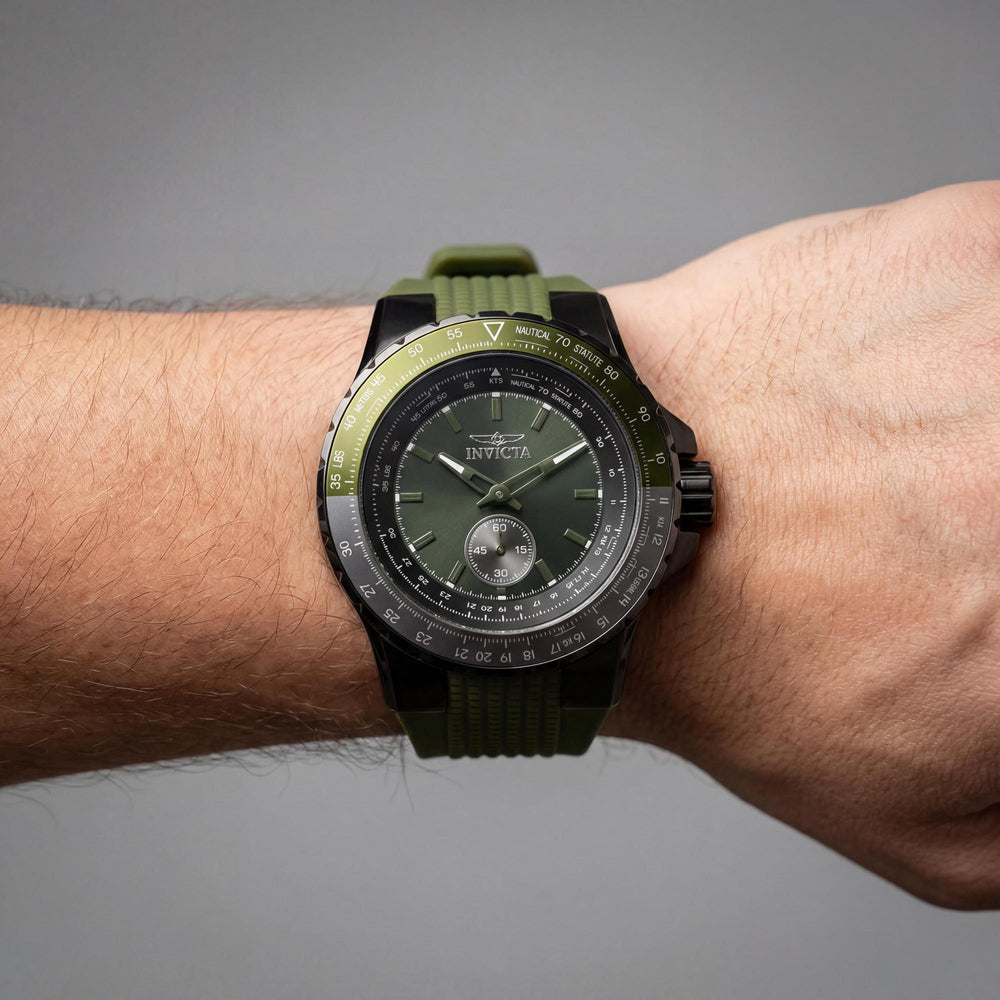 Reloj Invicta Aviator 49323 para hombre, de cuarzo, 50 mm, acero inoxidable, esfera negra, correa de silicona, resistente a 10 ATM