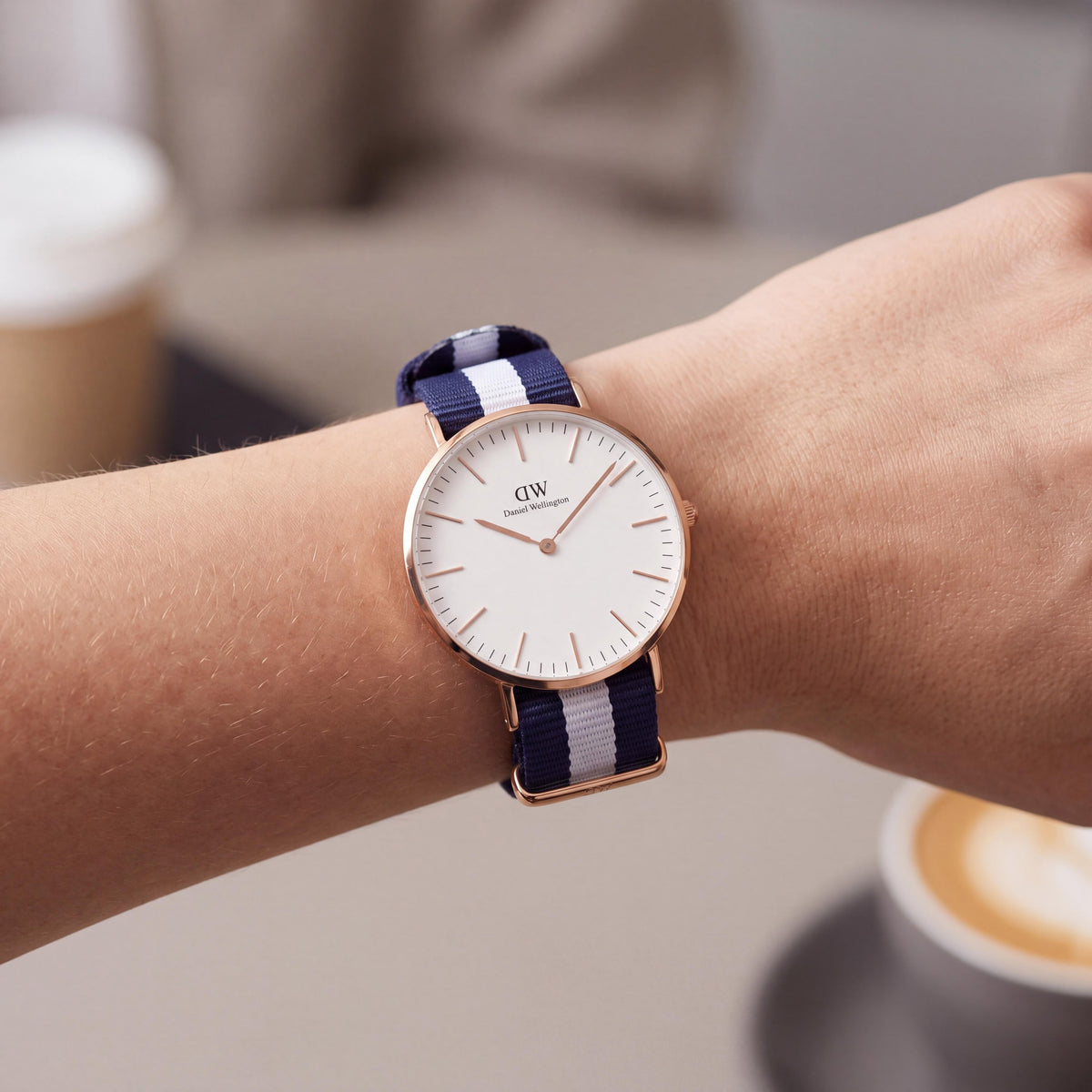 Daniel Wellington Classic Glasgow DW00100031 Rose Gold Eggshell Nato Water Resistant Slim Watch 36mm Unisex, Photo 4