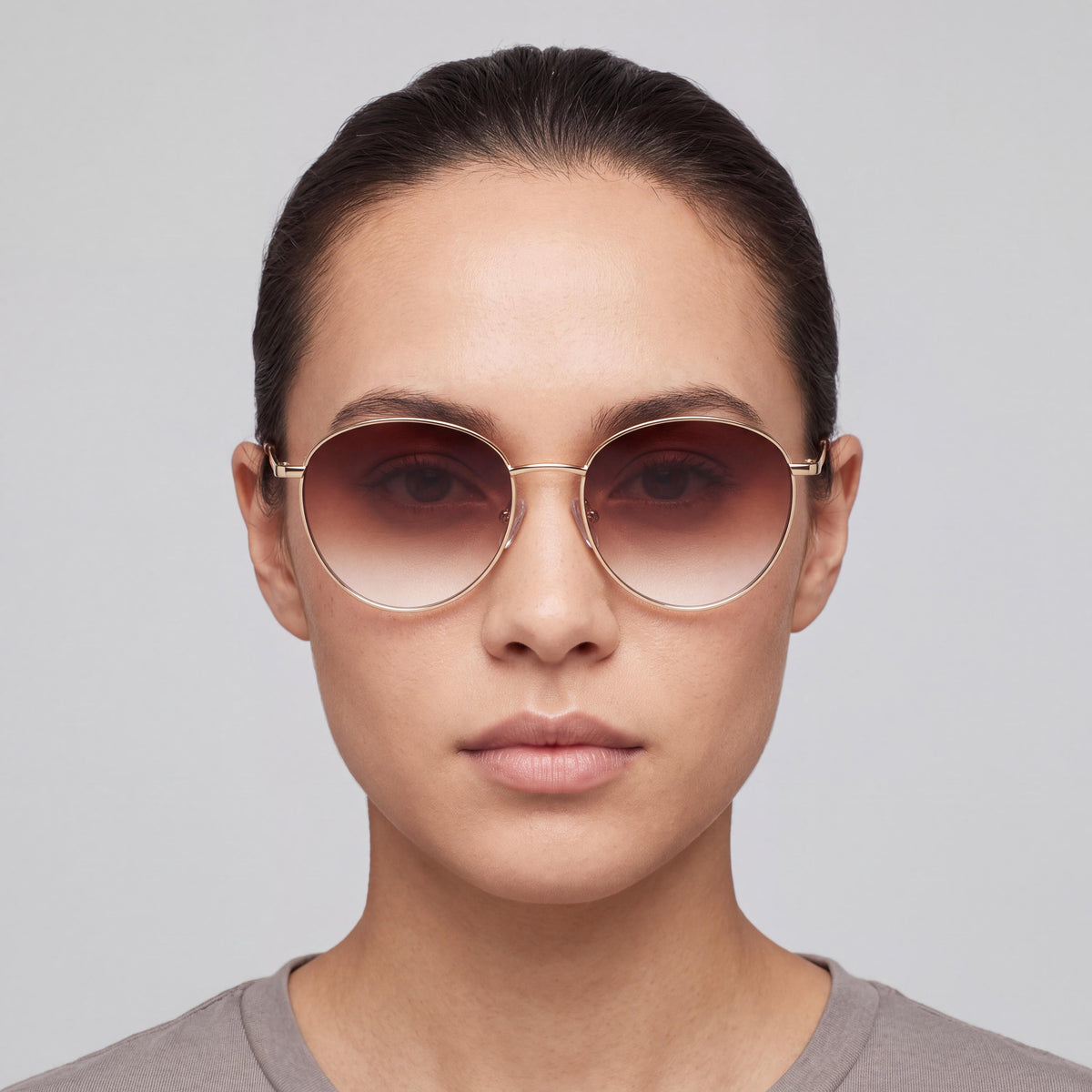 QUAY AUSTRALIA Square Unisex Sunglasses, Gold Brown Fade Plastic Frame, Brown Fade Lenses, UV Protection (145-18-145mm), Photo 3