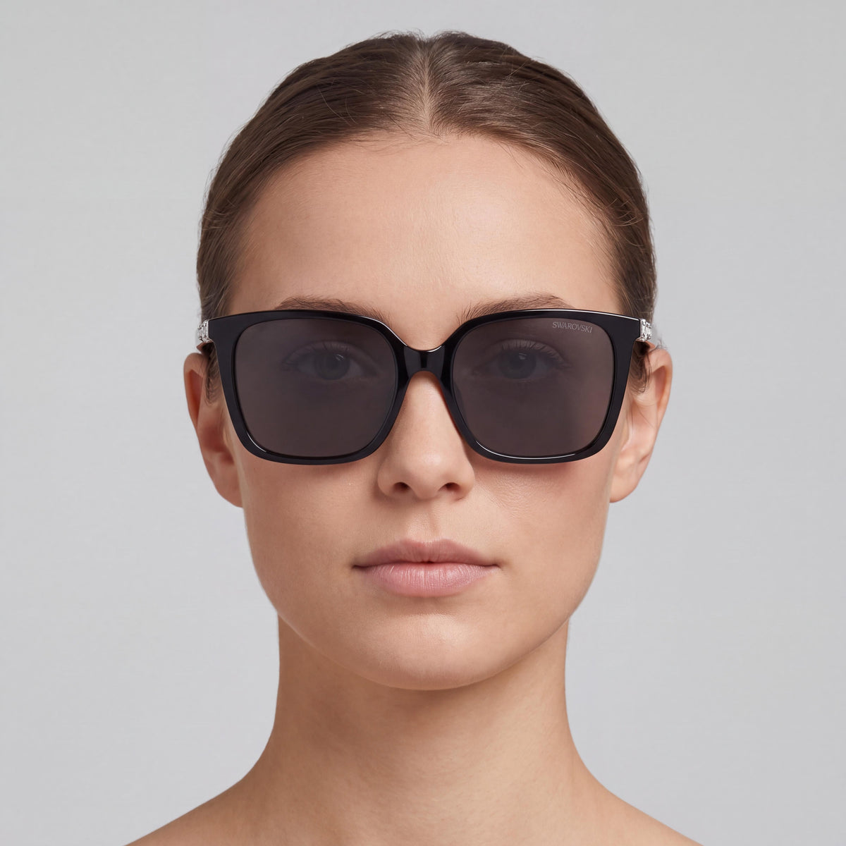 Gafas de sol Swarovski Sk6053d para mujer, cuadradas, de plástico negro, color gris oscuro, 100% protección UV, 55mm, Photo 4