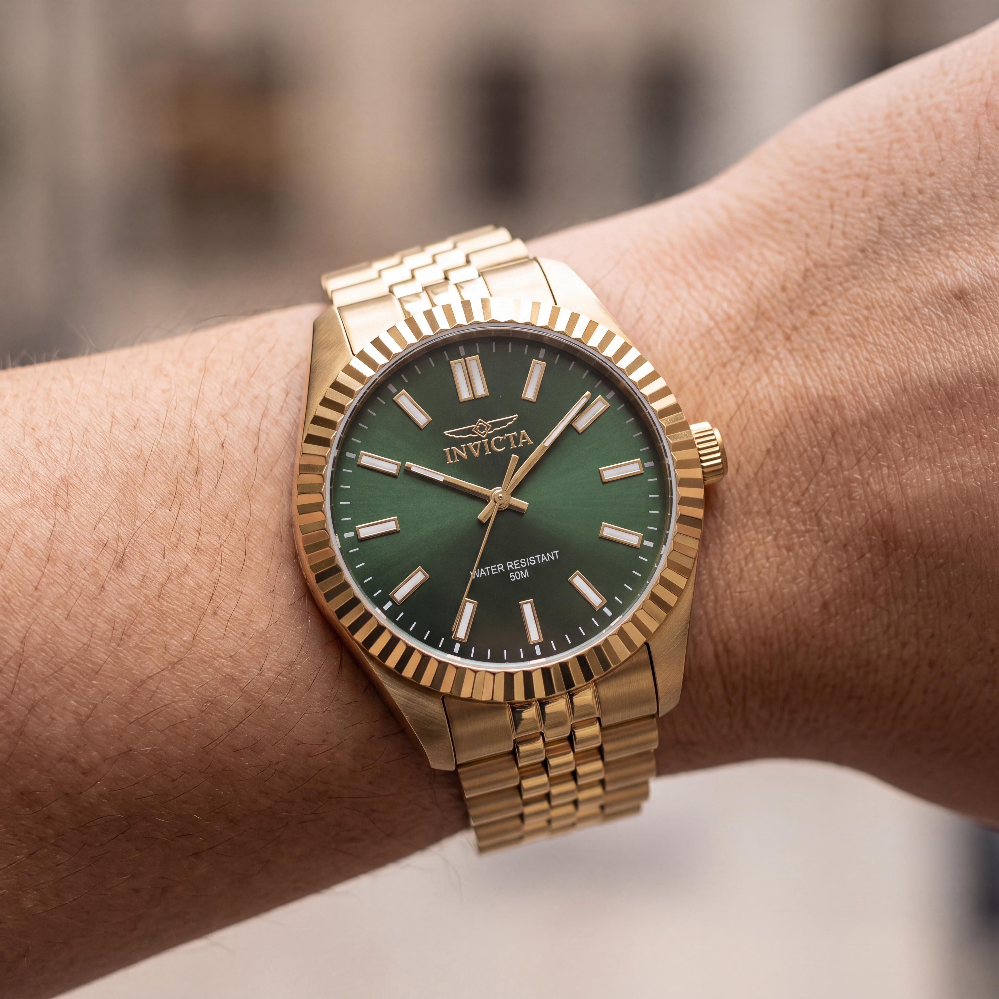 Invicta Men's Specialty 47489 Green Dial 43mm Stainless Steel Quartz Water Resistant Watch, Photo 4