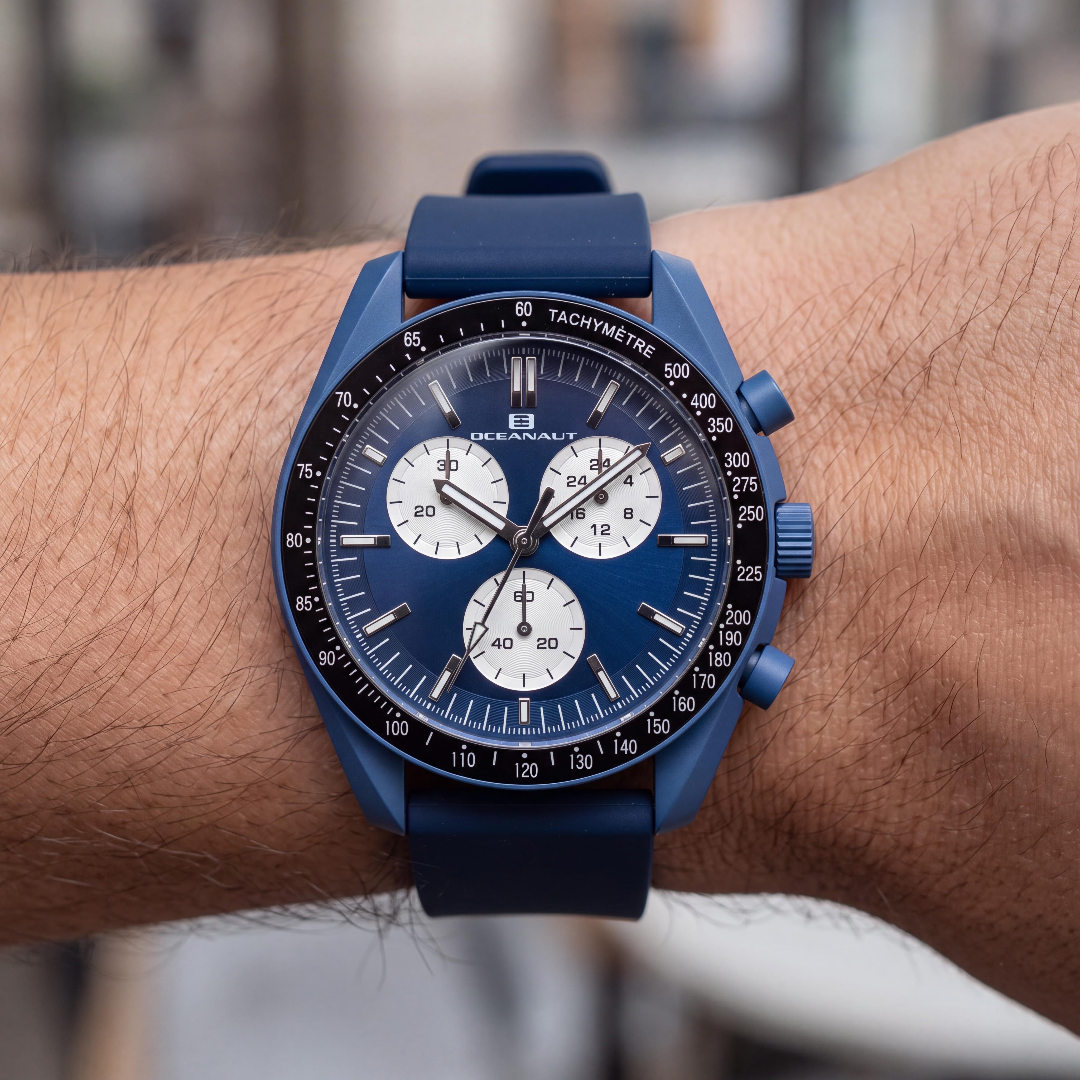 Oceanaut OC7584 Modern Men's Chronograph Watch with Blue Dial, Plastic Case, Leather Strap & 5 ATM Water Resistance, Photo 4