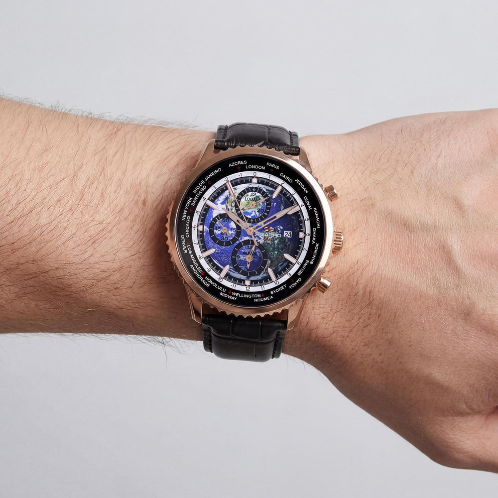Reloj Seapro Modern de cuarzo para hombre, esfera azul, horario mundial, caja de acero inoxidable y correa de cuero, resistente al agua hasta 100 m.