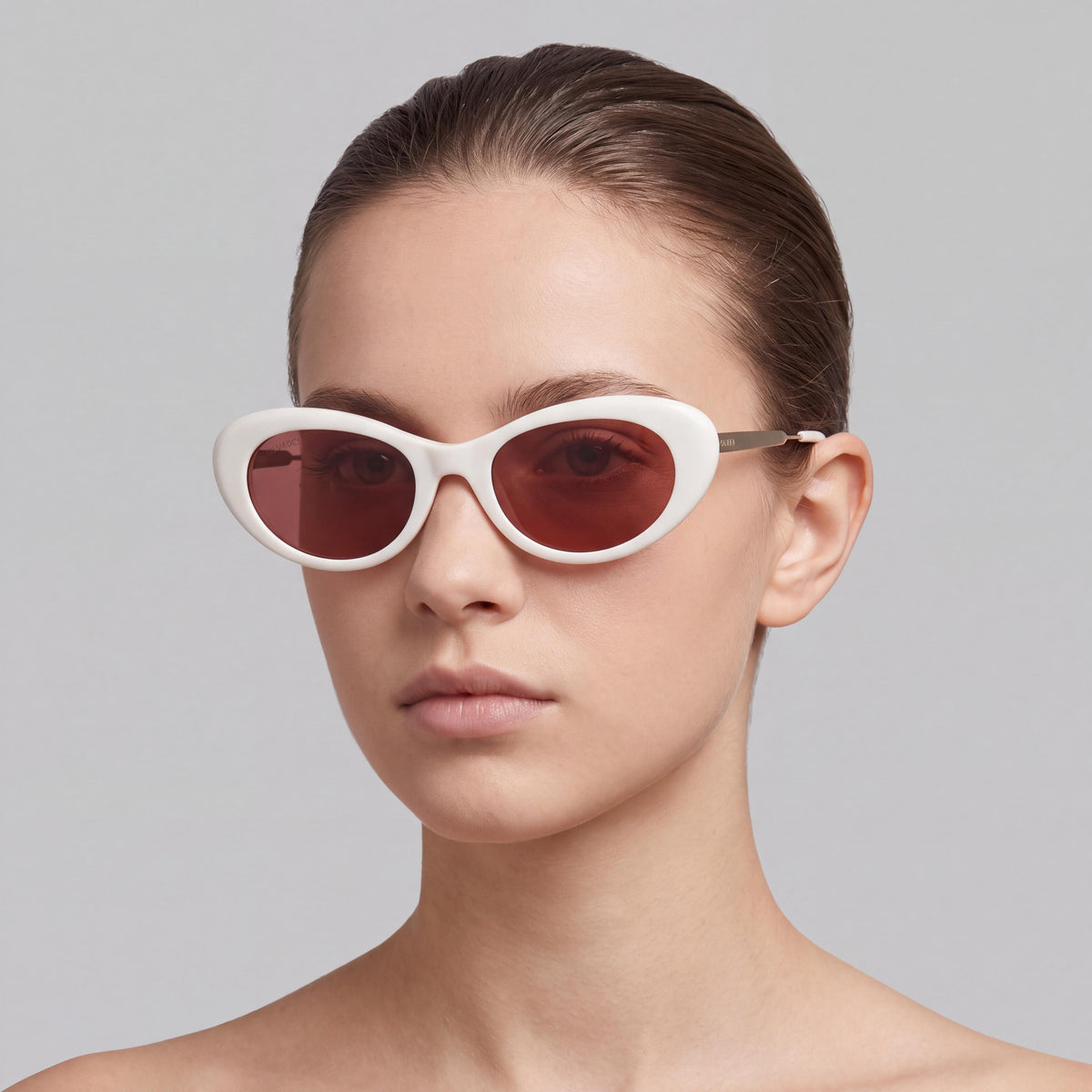 Max&Co. Casual Style Women's White Plastic Frame Grey Plastic Lens Sunglasses 52-20-140, Photo 3