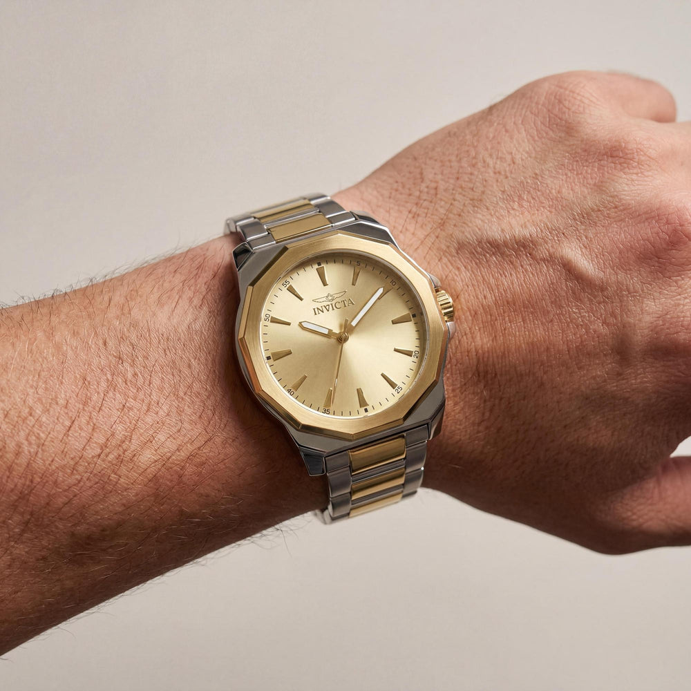 Reloj Invicta 46835 para hombre, de cuarzo, acero inoxidable, dorado, bicolor, resistente al agua y a los arañazos, de 42 mm.