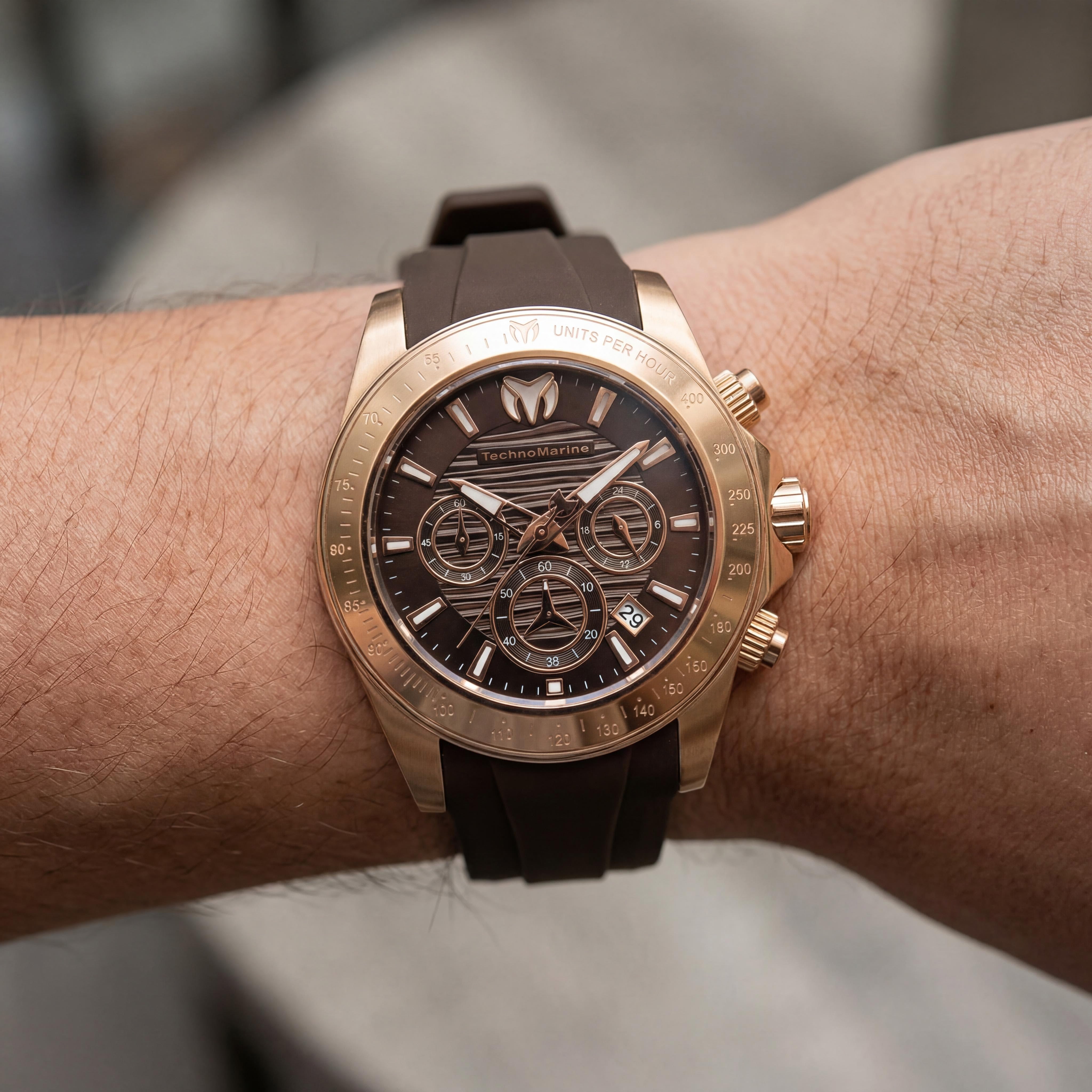 TechnoMarine Manta TM-219038 Men's Rose-gold Stainless Steel 42mm Quartz Chronograph Watch with Sapphire Crystal, 20 ATM, Photo 4