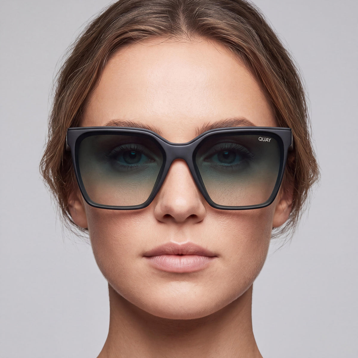 QUAY AUSTRALIA Level Up Women's Sunglasses, Matte Black Injection Frame, Palm Taupe Lenses, UV Protection, 147mm, Photo 5
