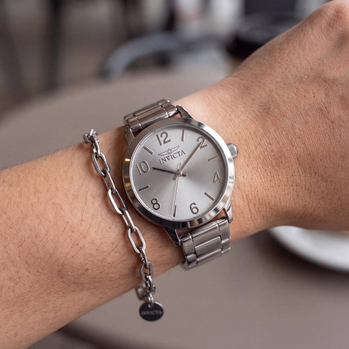 Invicta Wildflower 47270 Reloj de Cuarzo Unisex de 34 mm, Acero Inoxidable, Esfera Plateada, Correa con Diseño, Photo 4