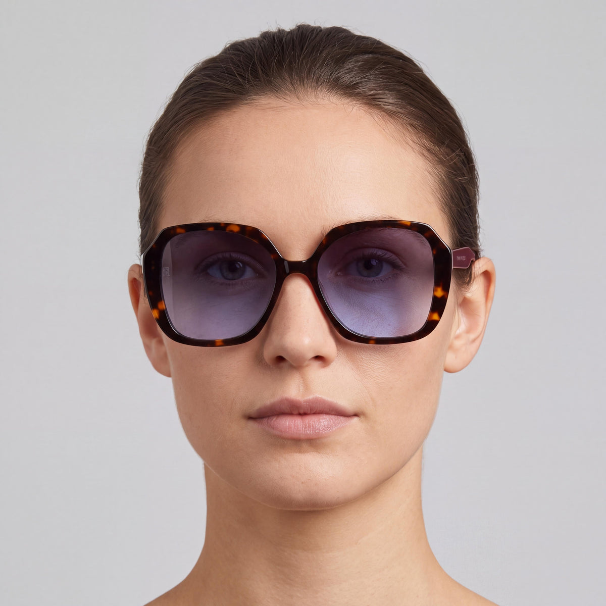 Tommy Hilfiger Modern Women's Multicoloured Acetate Sunglasses, Grey Blue Non-Polarized Lenses, 100% UV Protection 54mm, Photo 4