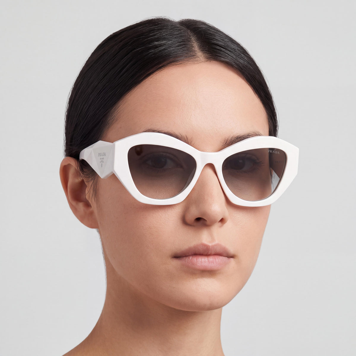 Prada 0pr 07ys Women's White Grey Shaded Polycarbonate Frame Grey Shaded Non-Polarized 100% UV Protection 53mm, Photo 4
