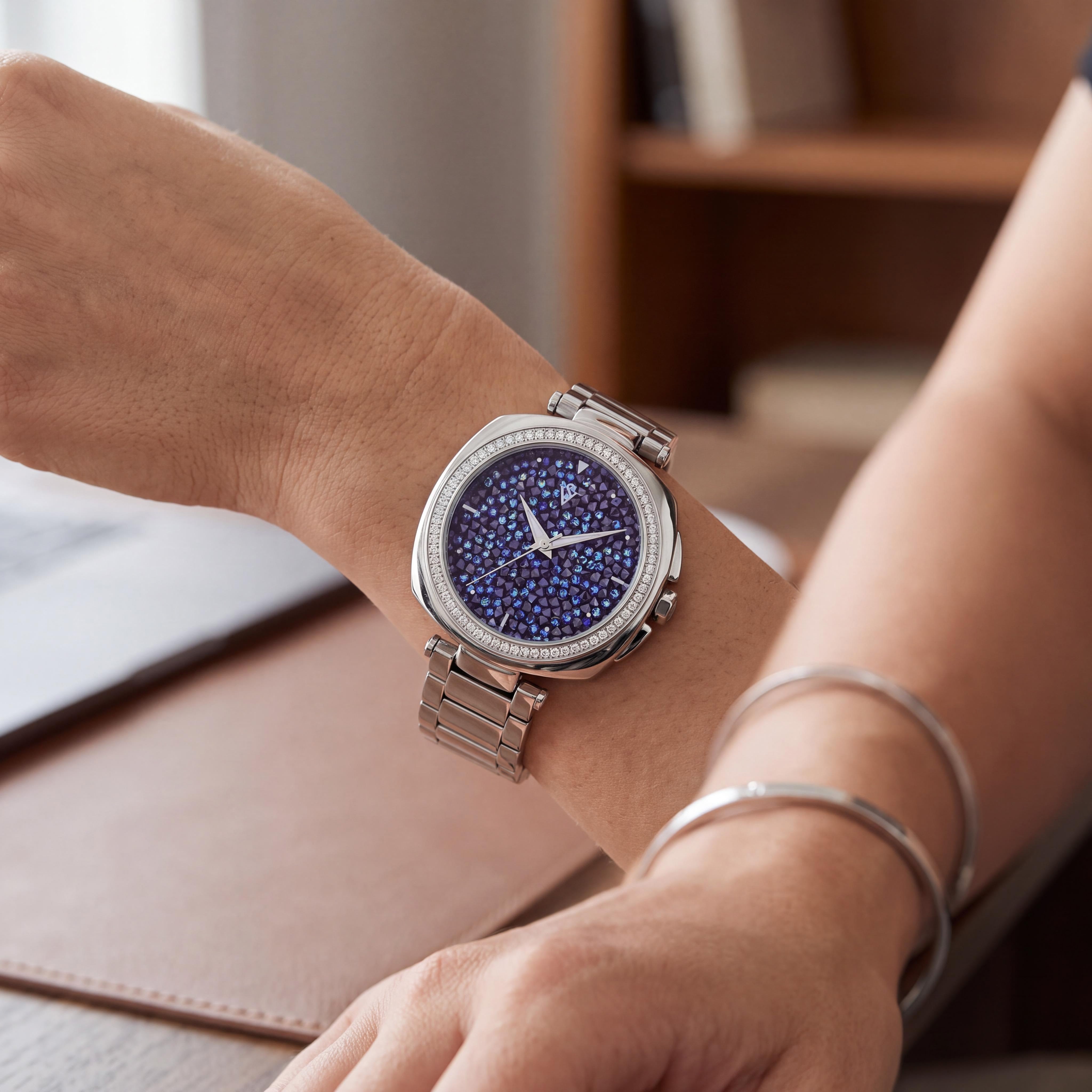 Christian Van Sant Women's Mirabella CV0490 Blue Dial Stainless Steel Case & Bracelet Water Resistant Watch, Photo 4