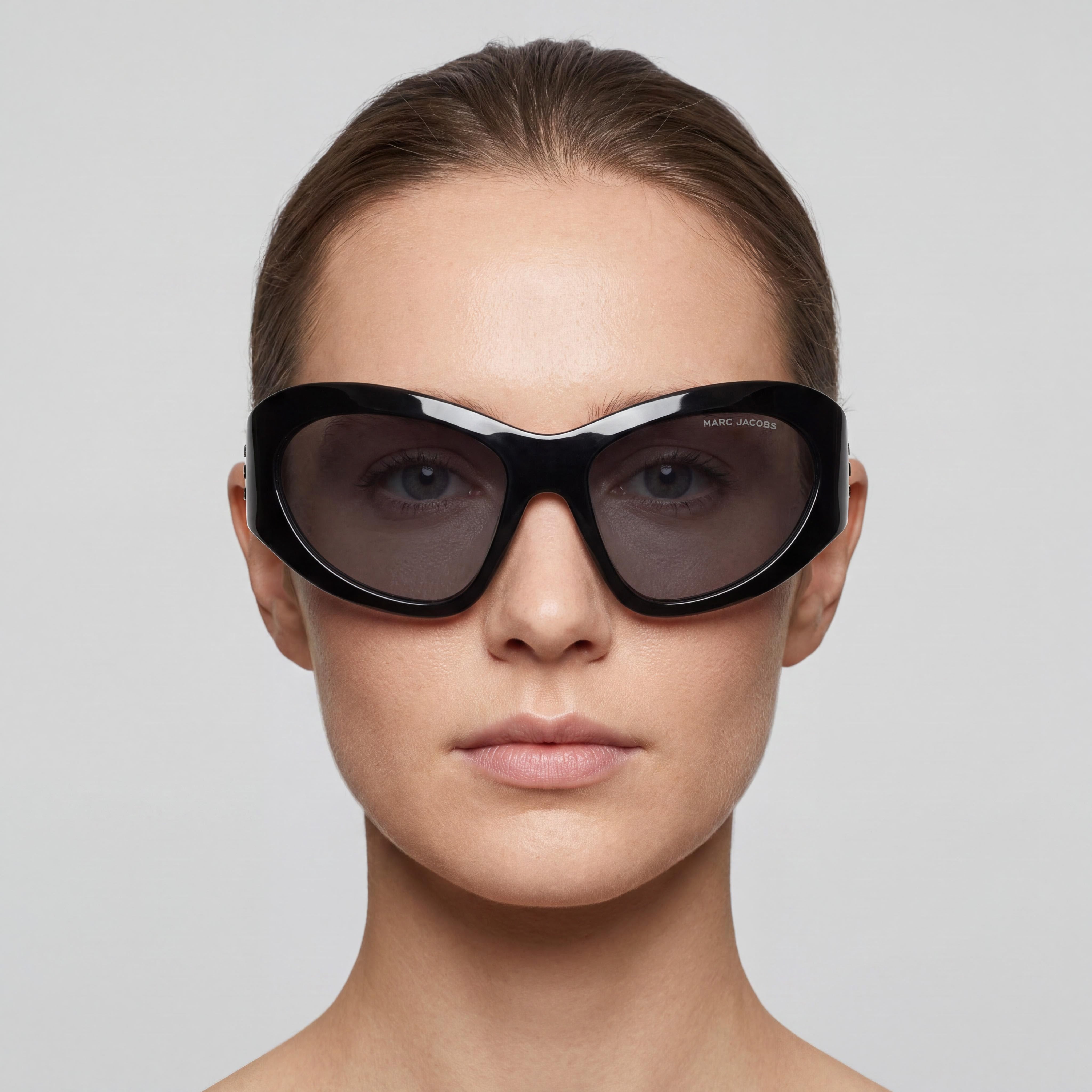 Marc Jacobs Gafas de sol informales para mujer, montura de poliamida negra y gris con lentes de policarbonato no polarizadas negras 62-18-120mm, Photo 4