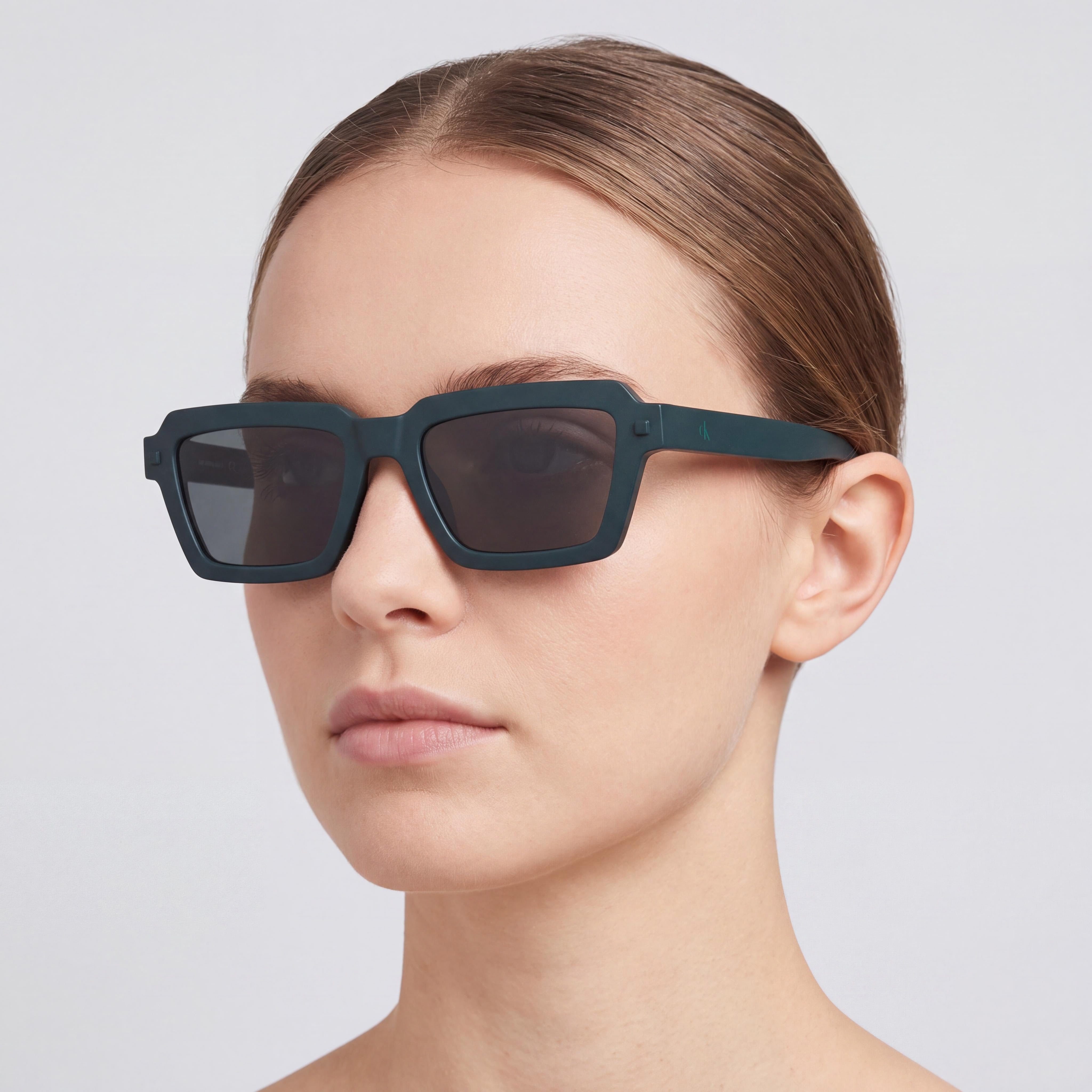 Calvin Klein Ckj25622s Women's Rectangular Plant-based Resin Sunglasses with UV Protection Matte Petrol Solid Smoke 53mm, Photo 4