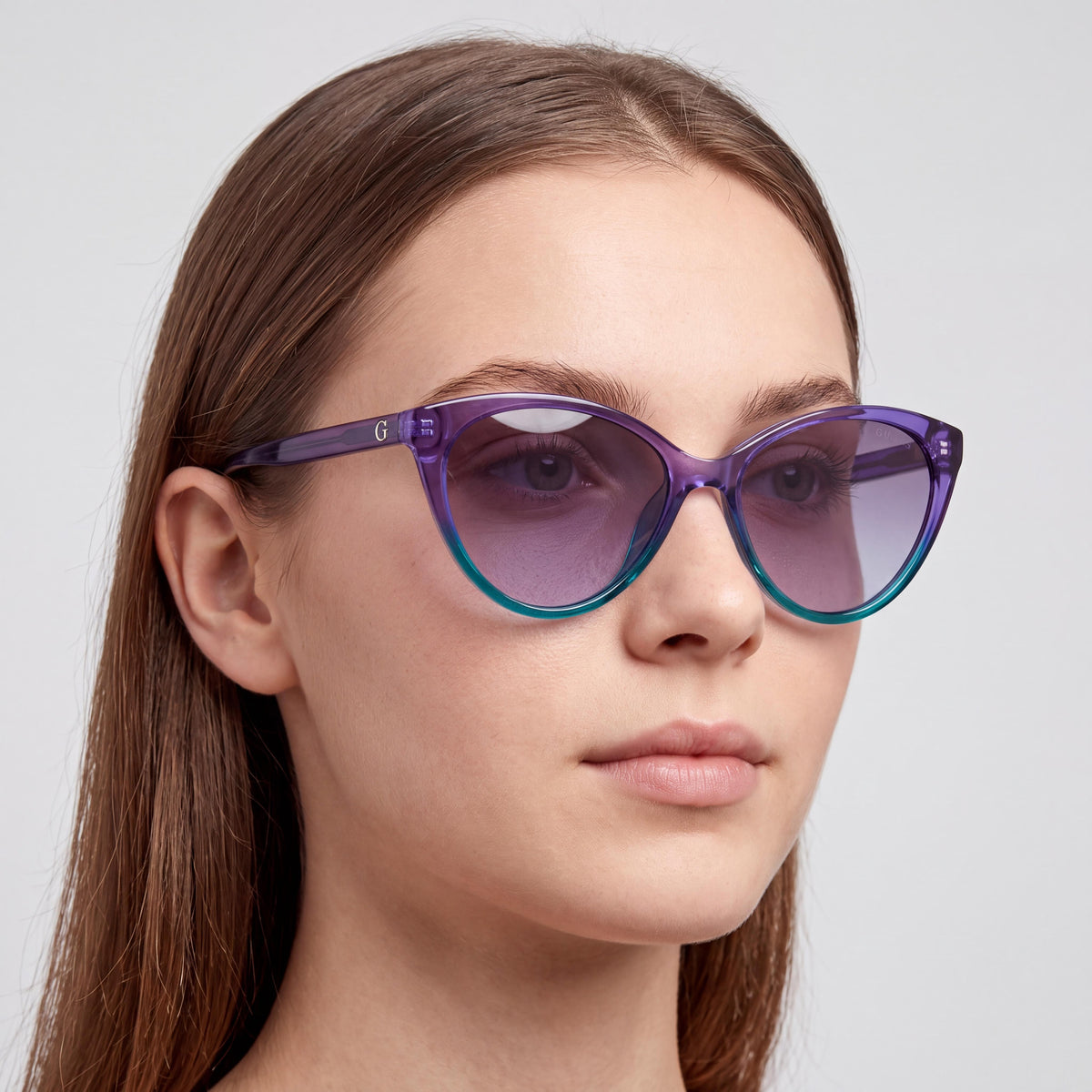 Gafas de sol GUESS modernas unisex con montura de plástico azul degradado y lentes de policarbonato azules con protección UV de 51 mm, Photo 5