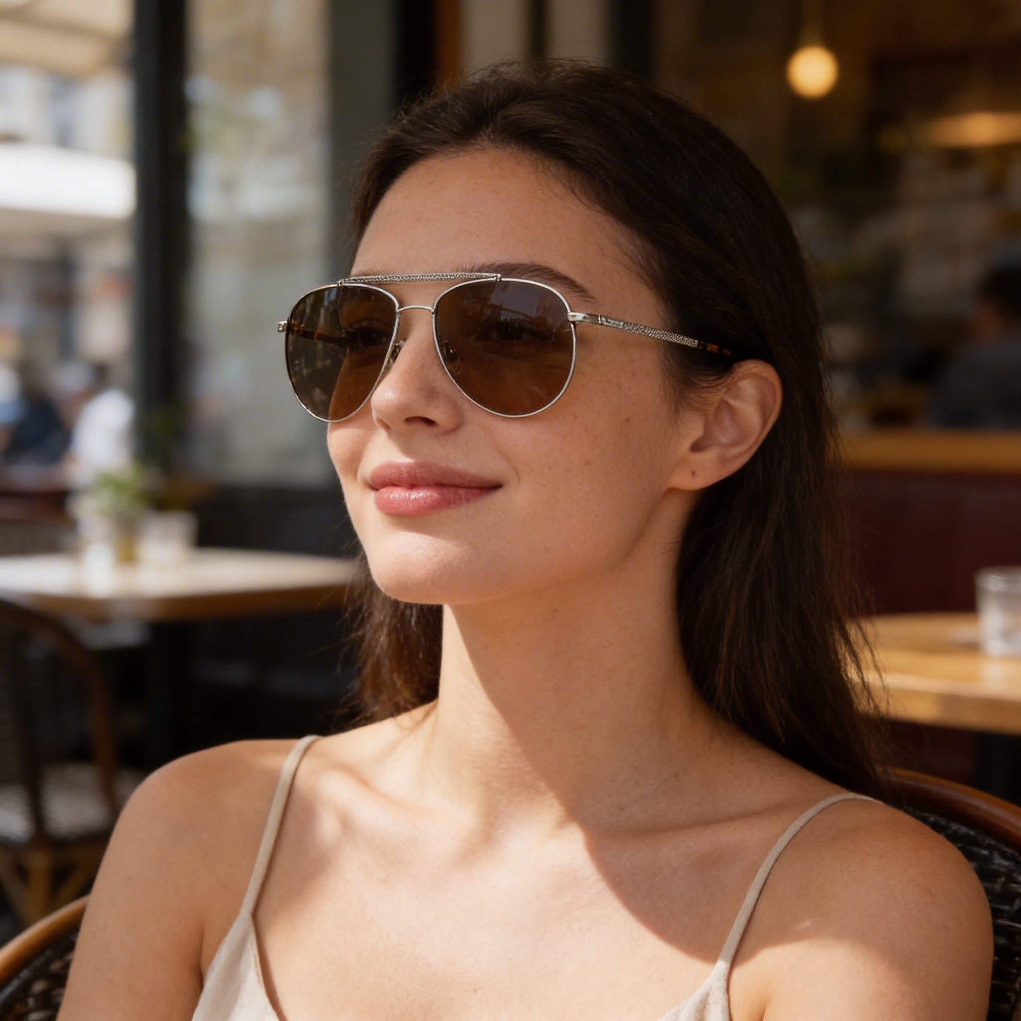 Gafas de sol clásicas unisex Lacoste con montura metálica color bronce y lentes marrones con protección UV de 57 mm, Photo 6