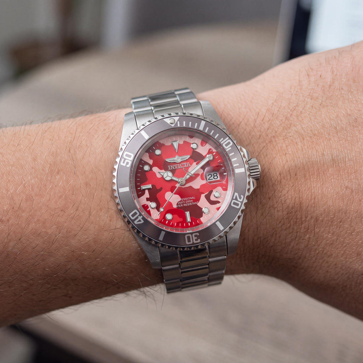 Invicta Pro Diver 48568 Men's Quartz Stainless Steel Bracelet Red Dial Watch 40mm 20 ATM, Photo 4