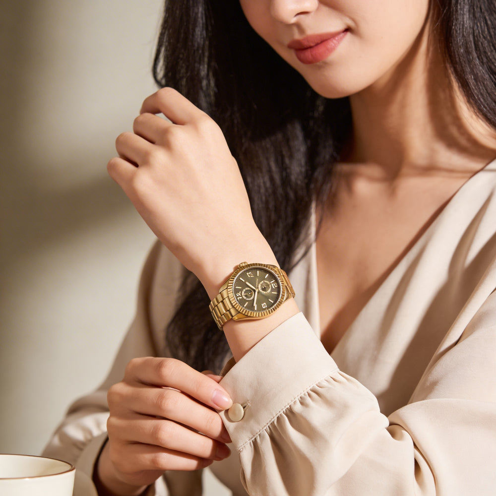 Reloj cronógrafo Invicta Specialty 49530 para hombre, acero inoxidable, marco dorado, esfera verde, 43 mm