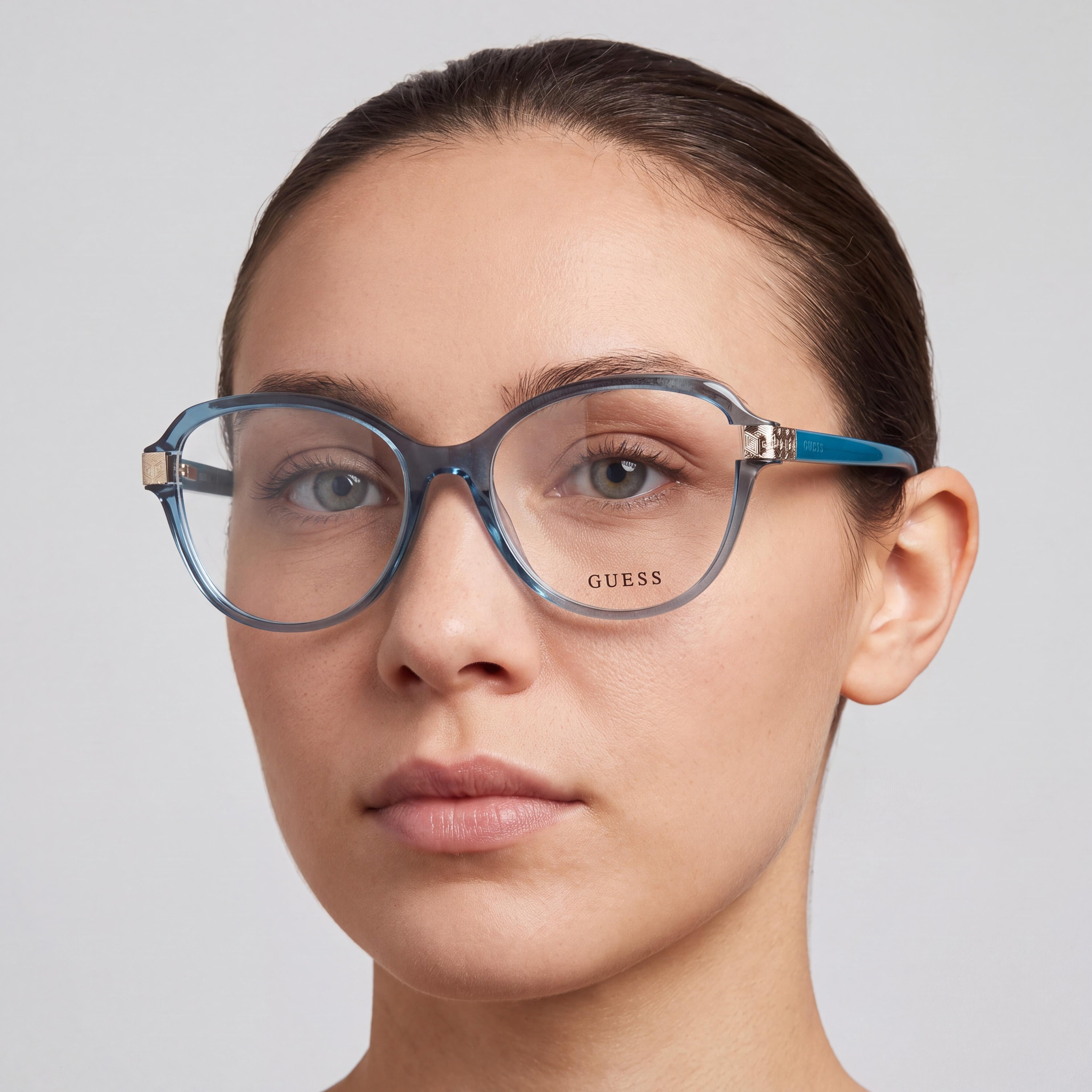 GUESS Modern Unisex Eyewear, Modern Style, Turquoise Polycarbonate Frame, Clear Lenses - Size 55mm, Photo 3