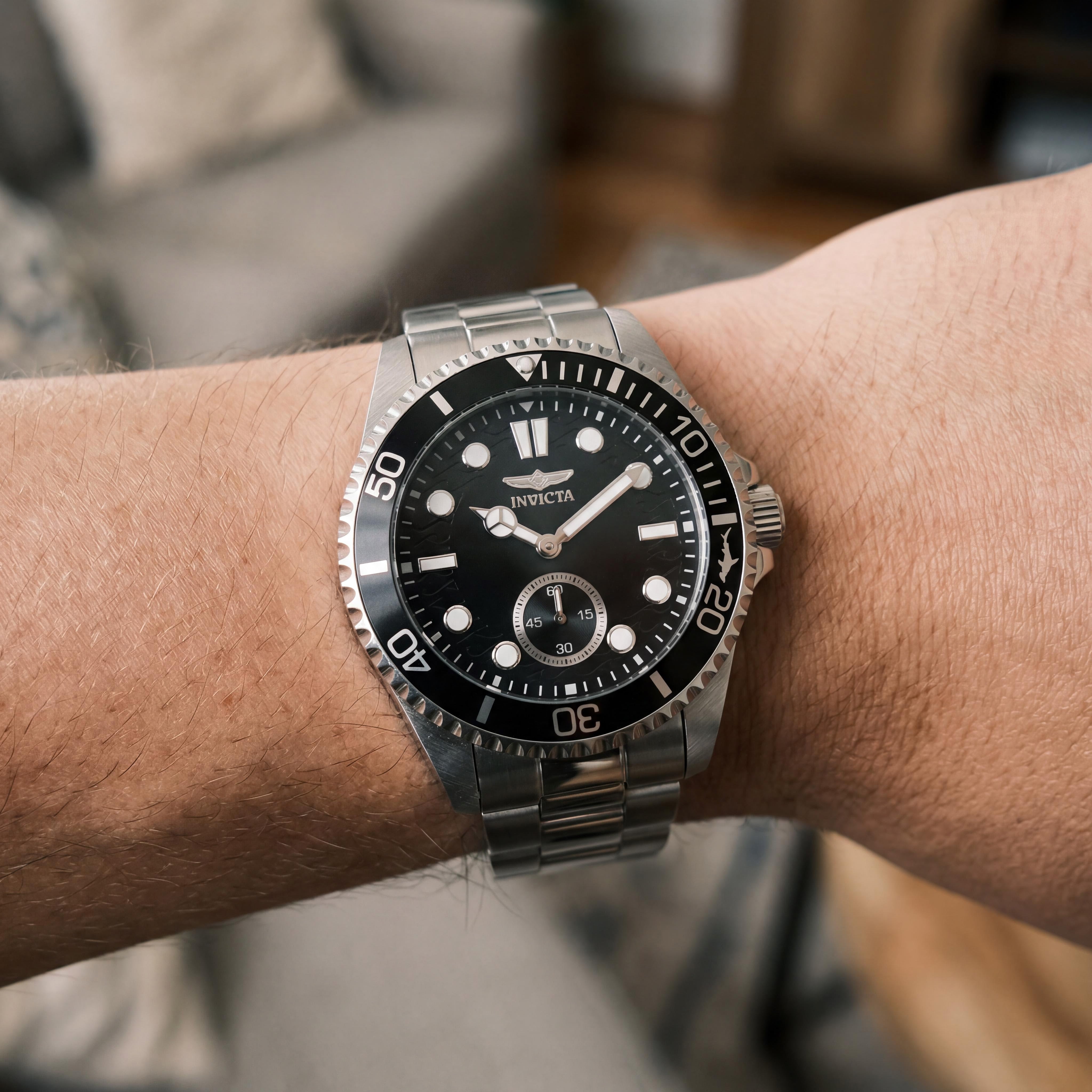 Invicta Pro Diver 49431 Unisex Quartz Stainless Steel Bracelet Silver Grey Dial 10 ATM Water Resistant 43mm Watch, Photo 4
