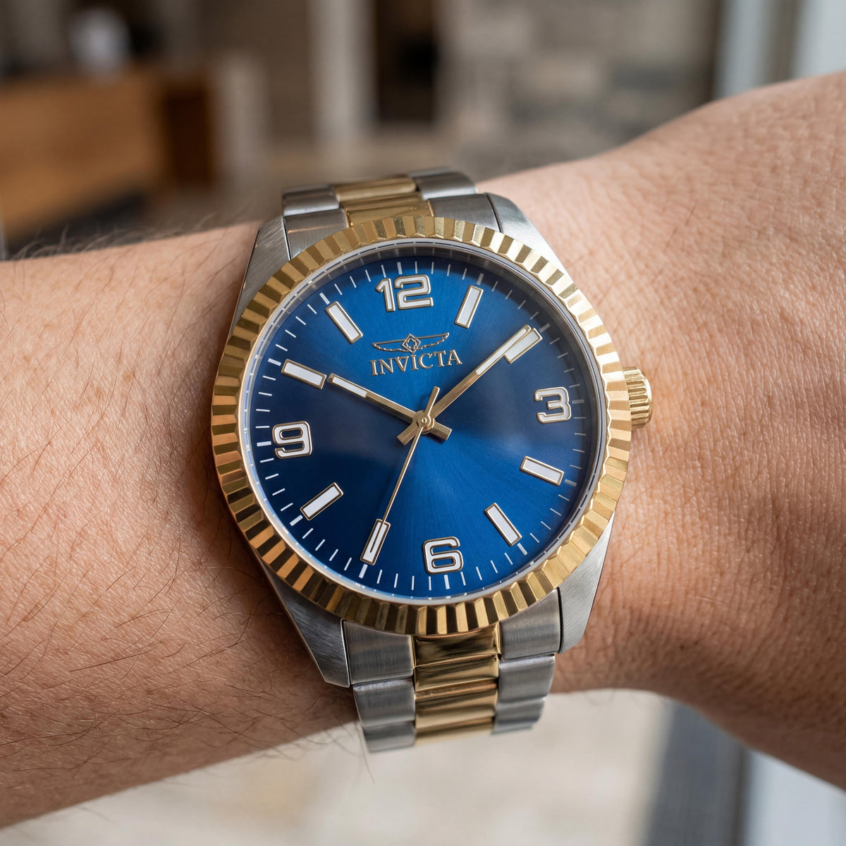 Invicta Specialty 49678 Men's Quartz Watch with Blue Dial, Stainless Steel Case and Bracelet, 43mm, Photo 4