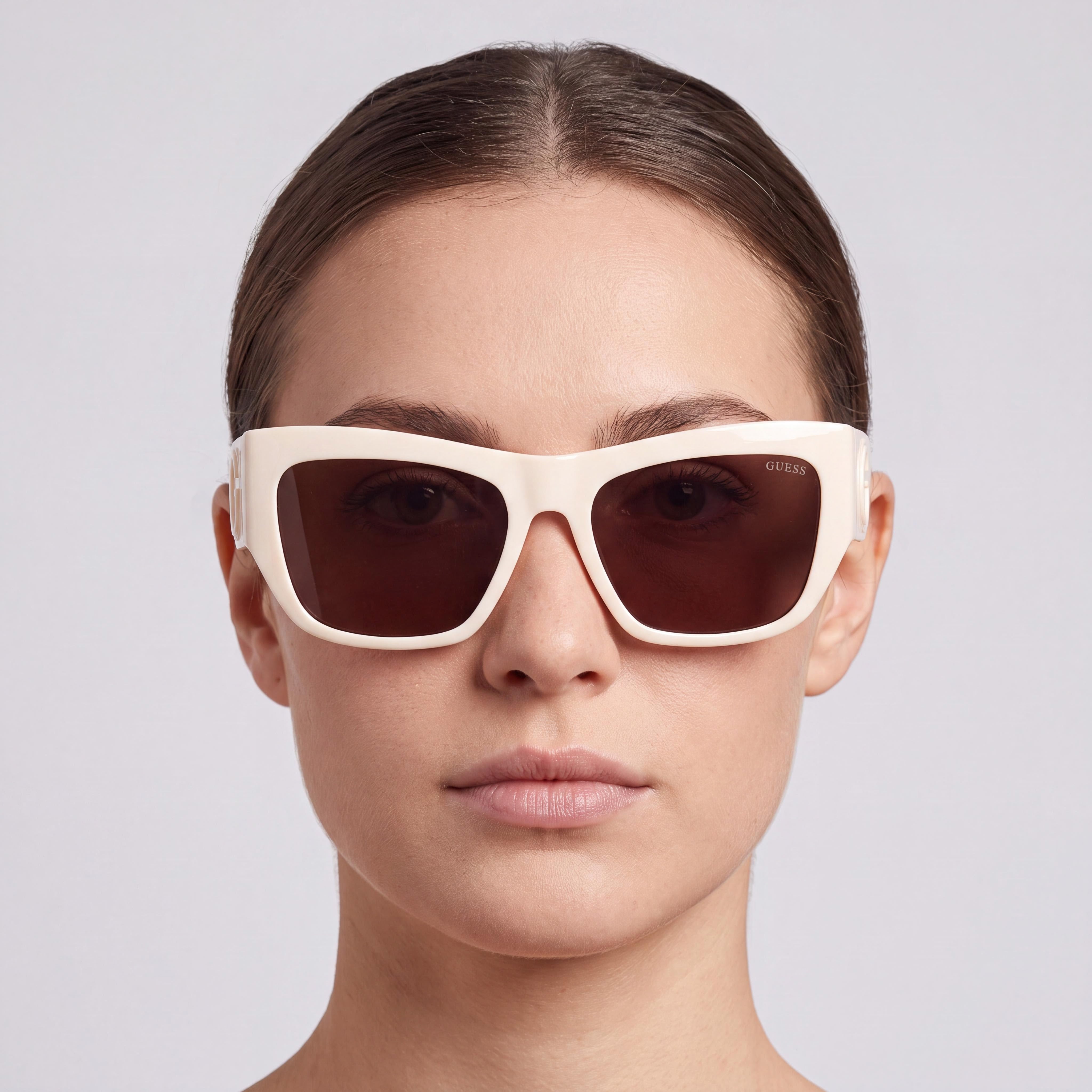 GUESS Gu00252 Women's Plastic Frame Sunglasses, 100% UVA & UVB Protection, Ivory with Purple Lenses, 54mm, Photo 5