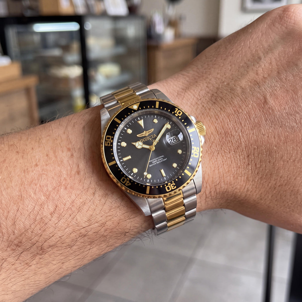 Invicta 22019 Men's Two Tone Black Stainless Steel 43mm Quartz Watch, Photo 3
