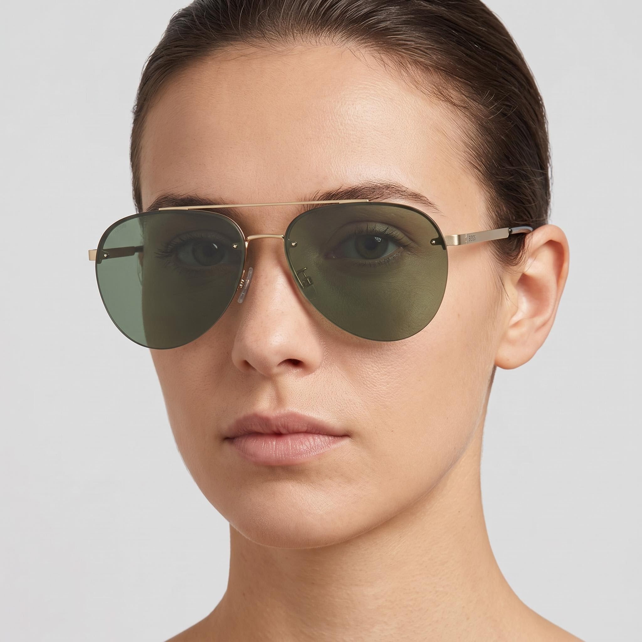Gafas de sol HUGO BOSS para mujer con montura metálica moderna y protección UV en dorado mate de 62 mm, Photo 4