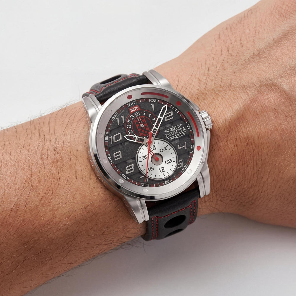 Reloj Invicta Racing 47533 para hombre, de acero inoxidable, piel, resistente al agua, esfera negra, plateada y roja, 46 mm