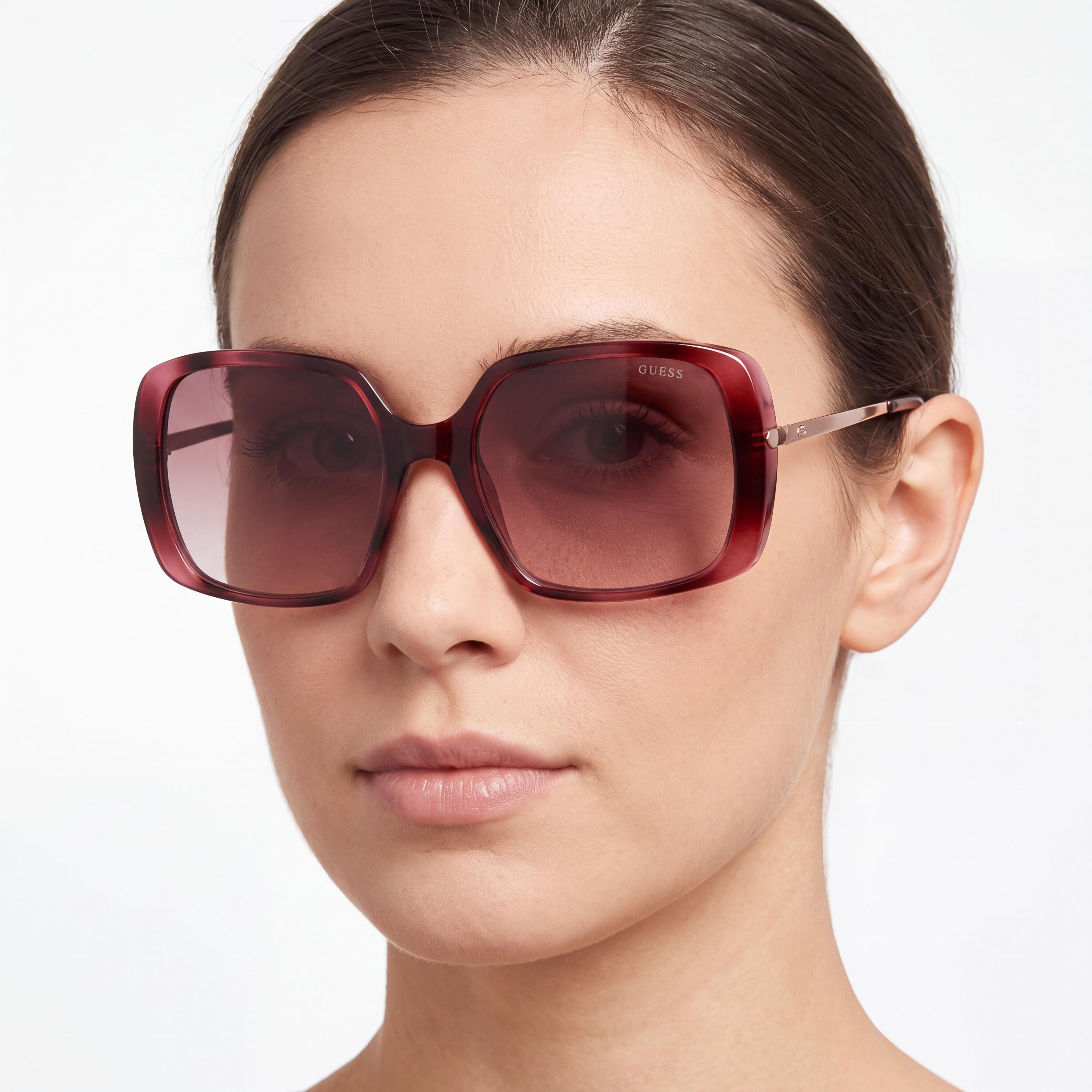 GUESS Classic Women's Injected Plastic Pink Gradient Bordeaux Frame Pink Lens UV400 Protection 60mm, Photo 5