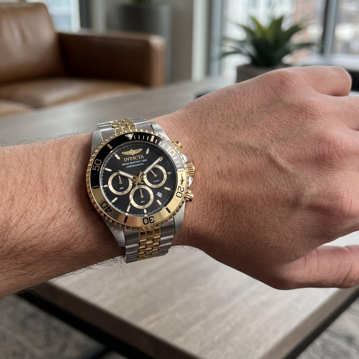 Reloj con brazalete cronógrafo Invicta Pro Diver 49837 unisex, de acero inoxidable plateado, esfera negra, 43 mm, Photo 3