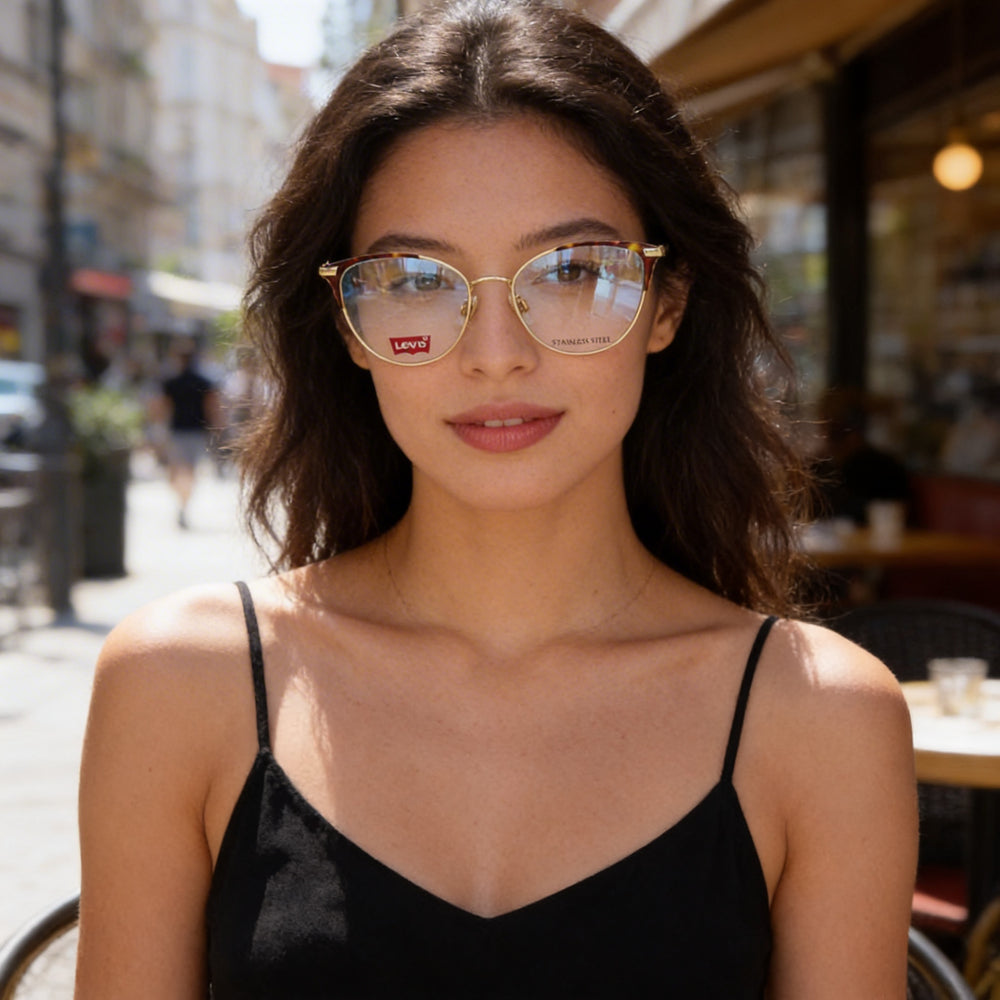 Gafas Levi's Modern para Mujer con Montura Dorada Havana, Lentes de Policarbonato y un Ancho de Lente de 52 mm