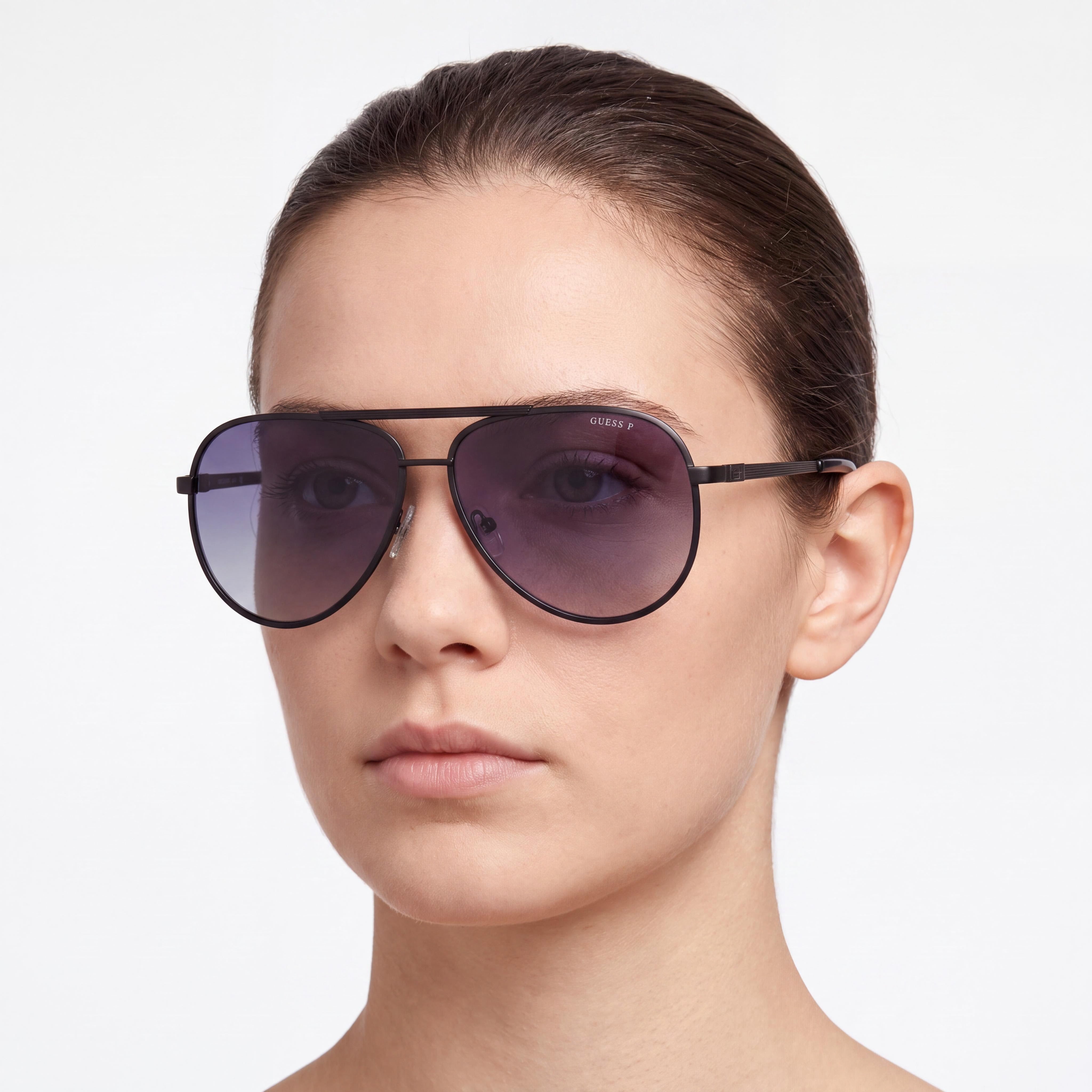 GUESS Gu00209 Unisex Sunglasses featuring a Matte Black Metal Frame and Smoke Lenses, 61mm, Photo 4