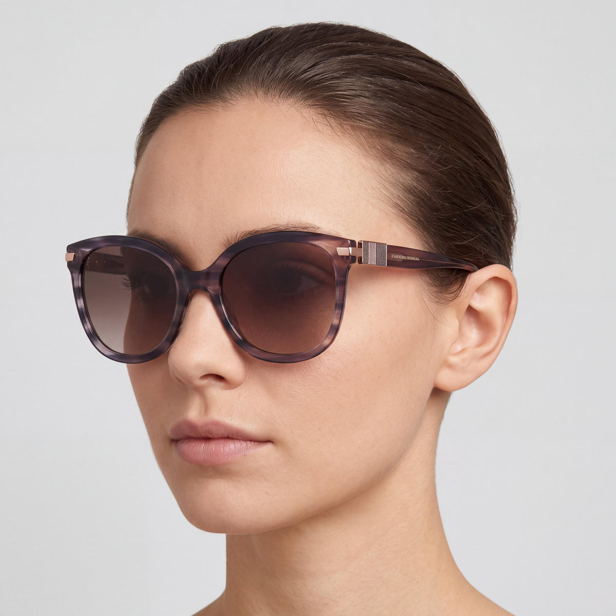 Carolina Herrera 0134/S Women's Classic Pink Horn Acetate Sunglasses with Brown Shaded Gradient UV Protected Lenses 55mm, Photo 3