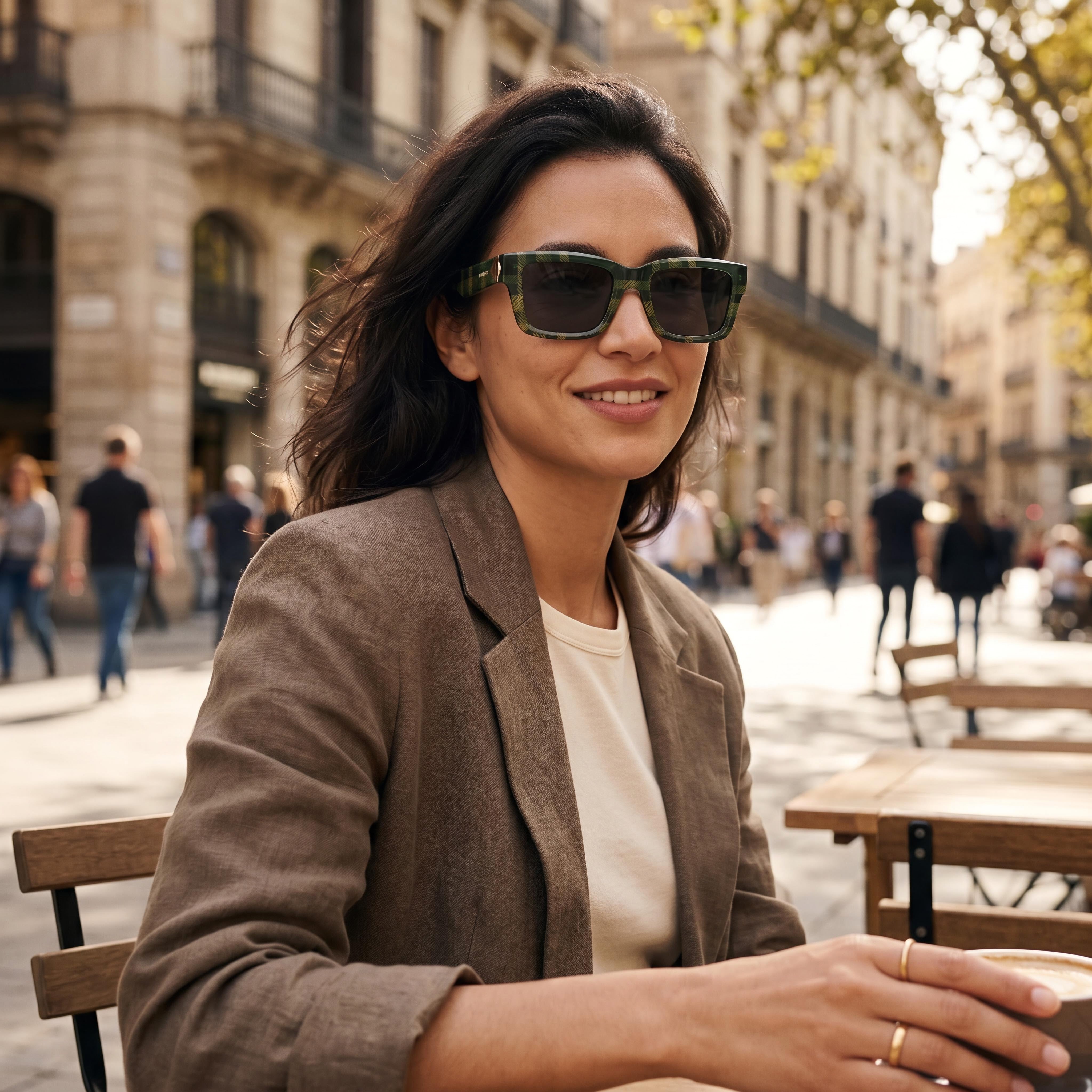 BURBERRY Gafas de Sol de Acetato Clásico para Mujer Cuadros Verde Montura Gris Oscuro Lente Gris Oscuro 55mm, Photo 4