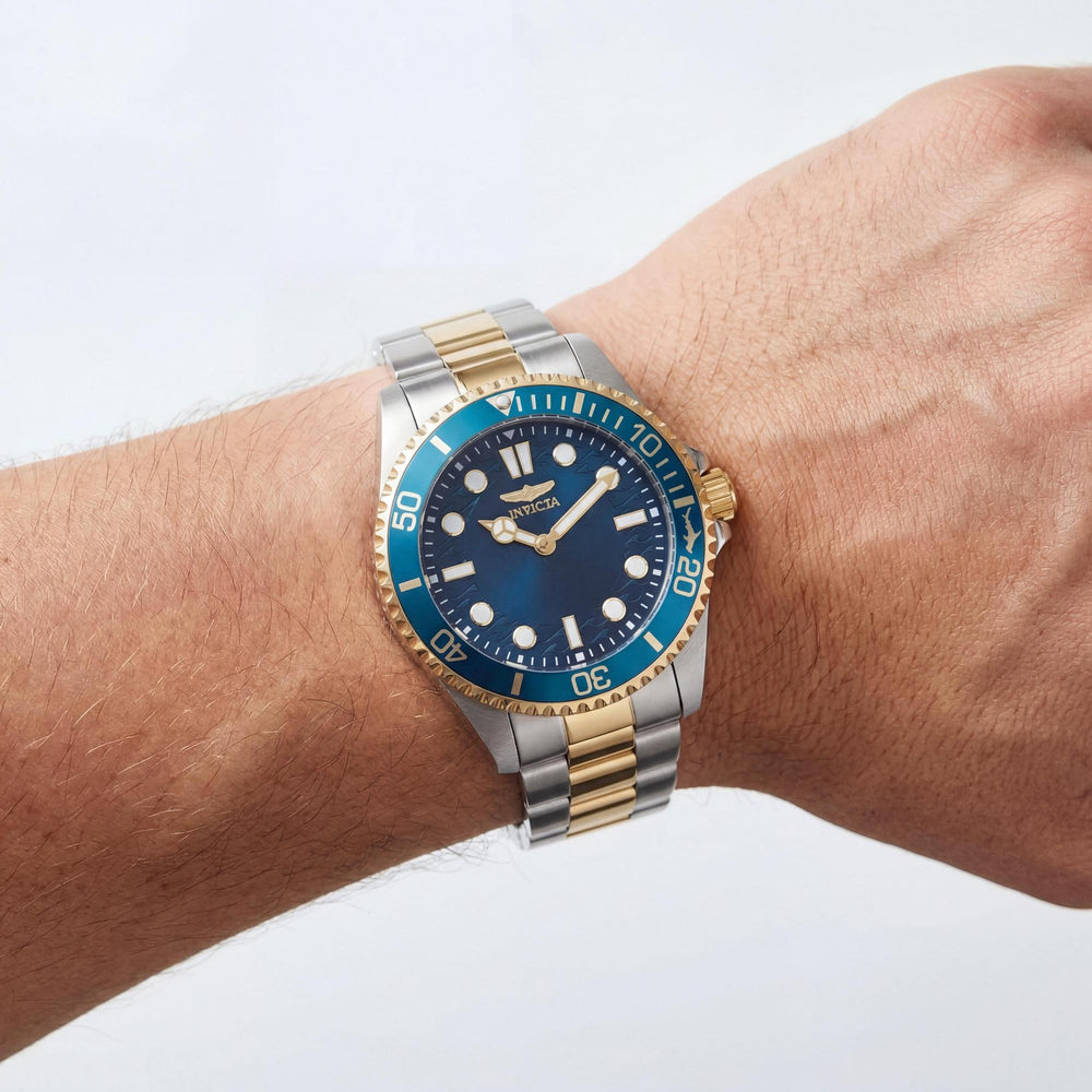 Invicta Pro Diver 49696 Men's Silver Stainless Steel Bracelet Blue Dial Quartz 10 ATM Water Resistant Watch 43mm