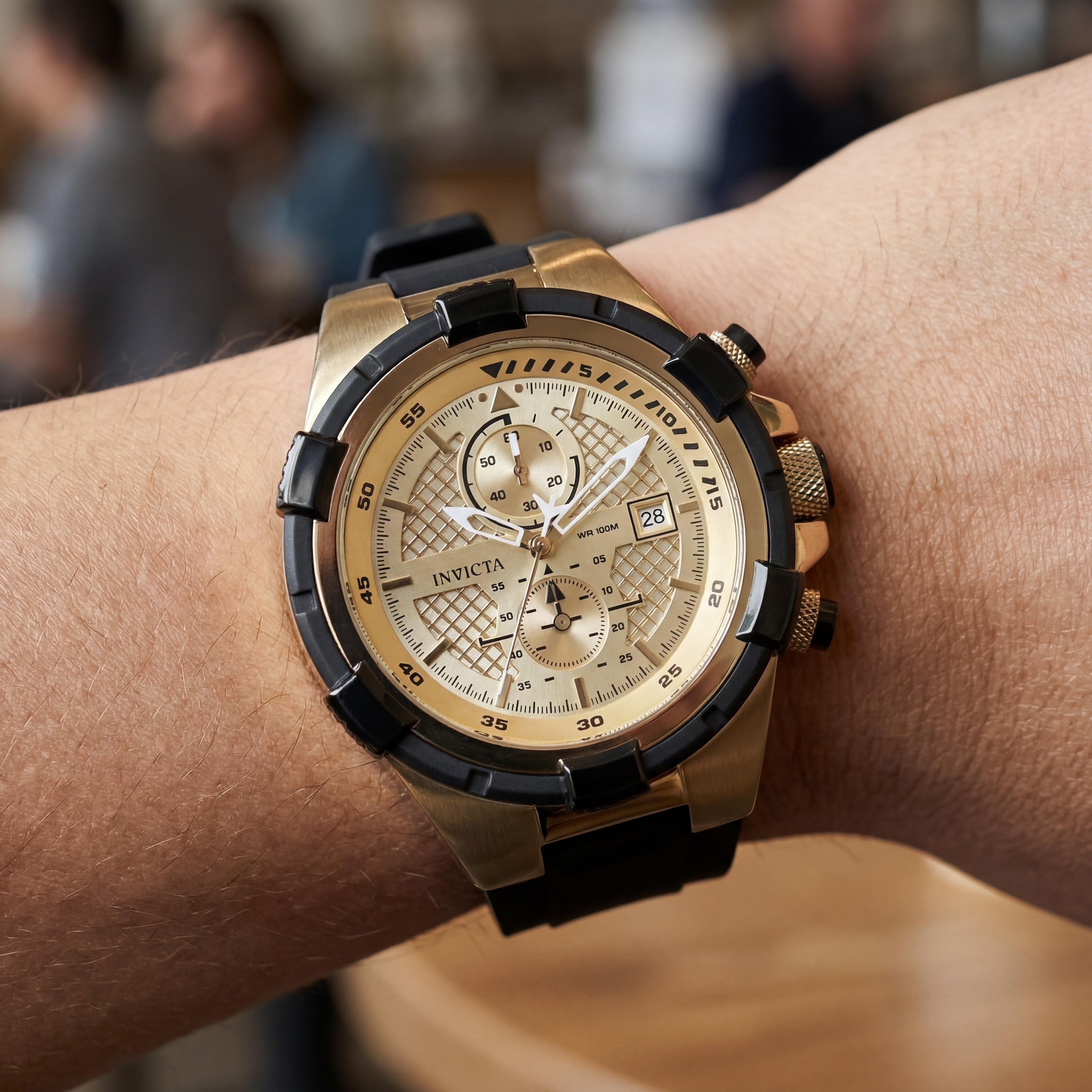 Invicta Aviator 50121 Unisex Gold-tone Stainless Steel Chronograph Quartz Watch with Silicone Strap, 51mm, Photo 4