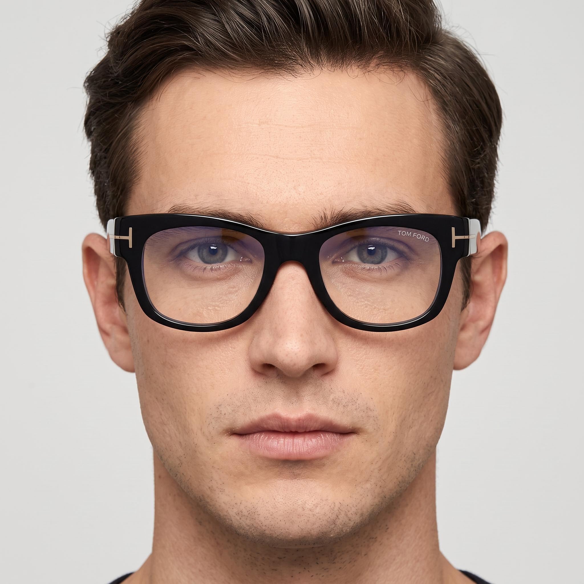 Tom Ford FT5040-B Gafas Unisex Cuadradas de Acetato Negro con Bloqueo de Luz Azul y Ancho de Lente de 52mm, Photo 3