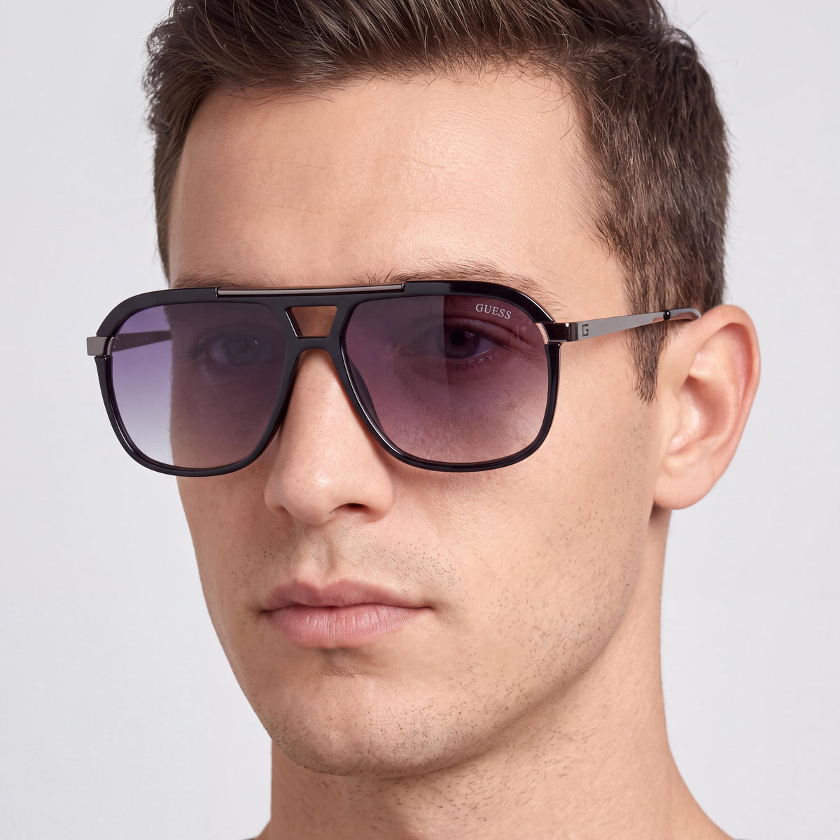 GUESS Men's GF0157 Sunglasses with Black Metal Frame and Brown Lenses, UV Protected, 58mm, Photo 4
