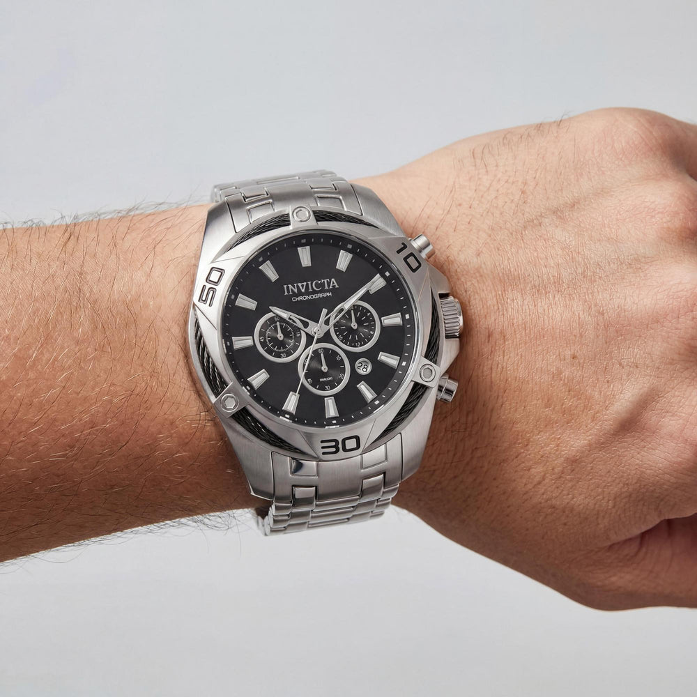 Reloj Invicta para hombre, cronógrafo de cuarzo, acero inoxidable, tono plateado, esfera negra, cristal Flame Fusion, resistente al agua hasta 100 m, 50 mm