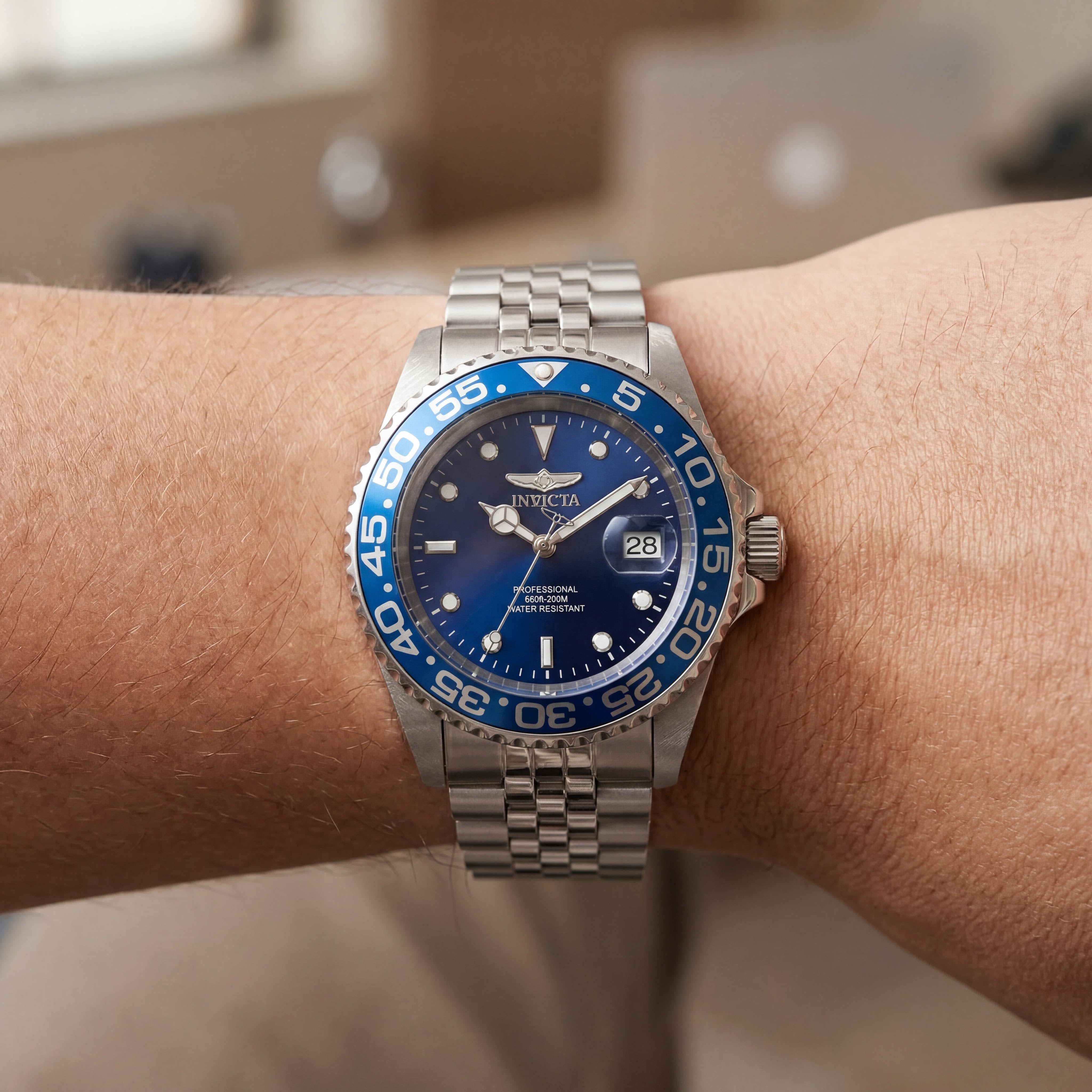 Invicta Pro Diver 37161 Reloj de Cuarzo Cronógrafo para Mujer, de Acero Inoxidable Plateado con Esfera Azul, 38 mm, Resistente al Agua 200 m, Photo 4