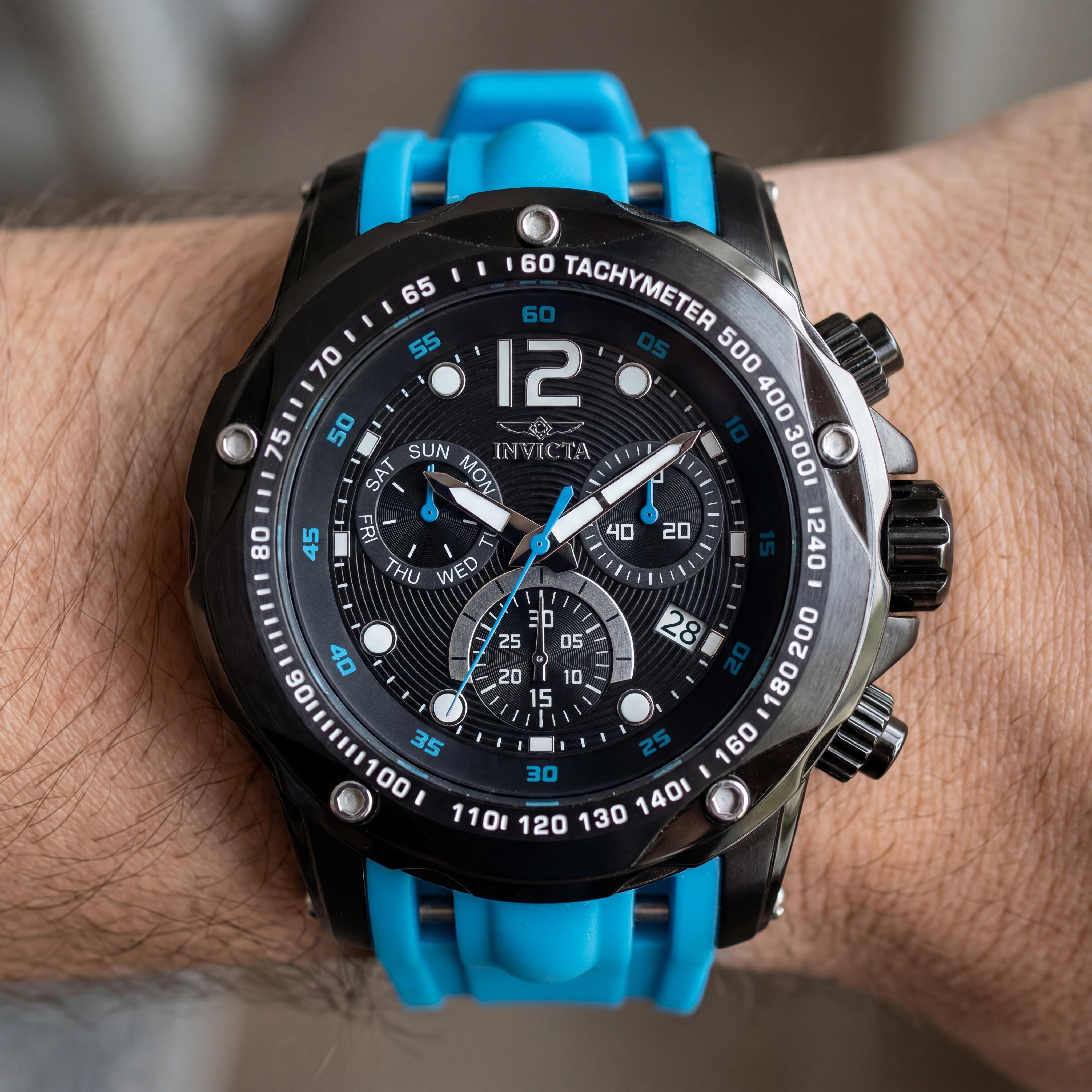Invicta Speedway 20075 Unisex Chronograph Quartz Watch, Black Dial, Glow In The Dark, 51mm Case, 5 ATM Water Resistant, Photo 4